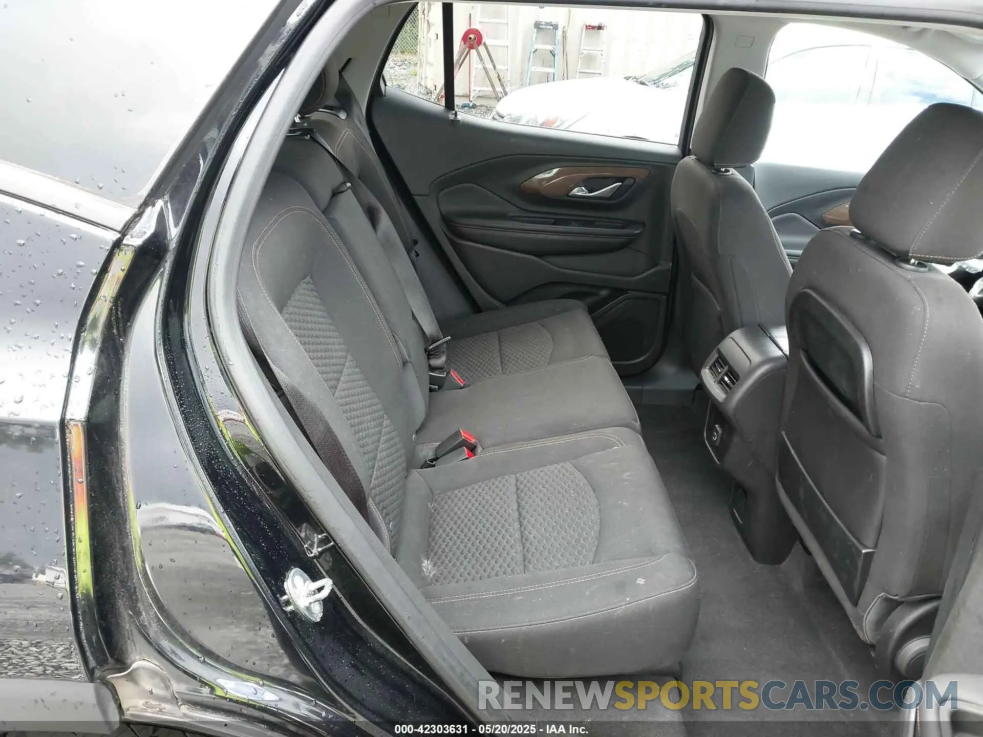 8 Photograph of a damaged car 3GKALTEV4KL102283 GMC TERRAIN 2019