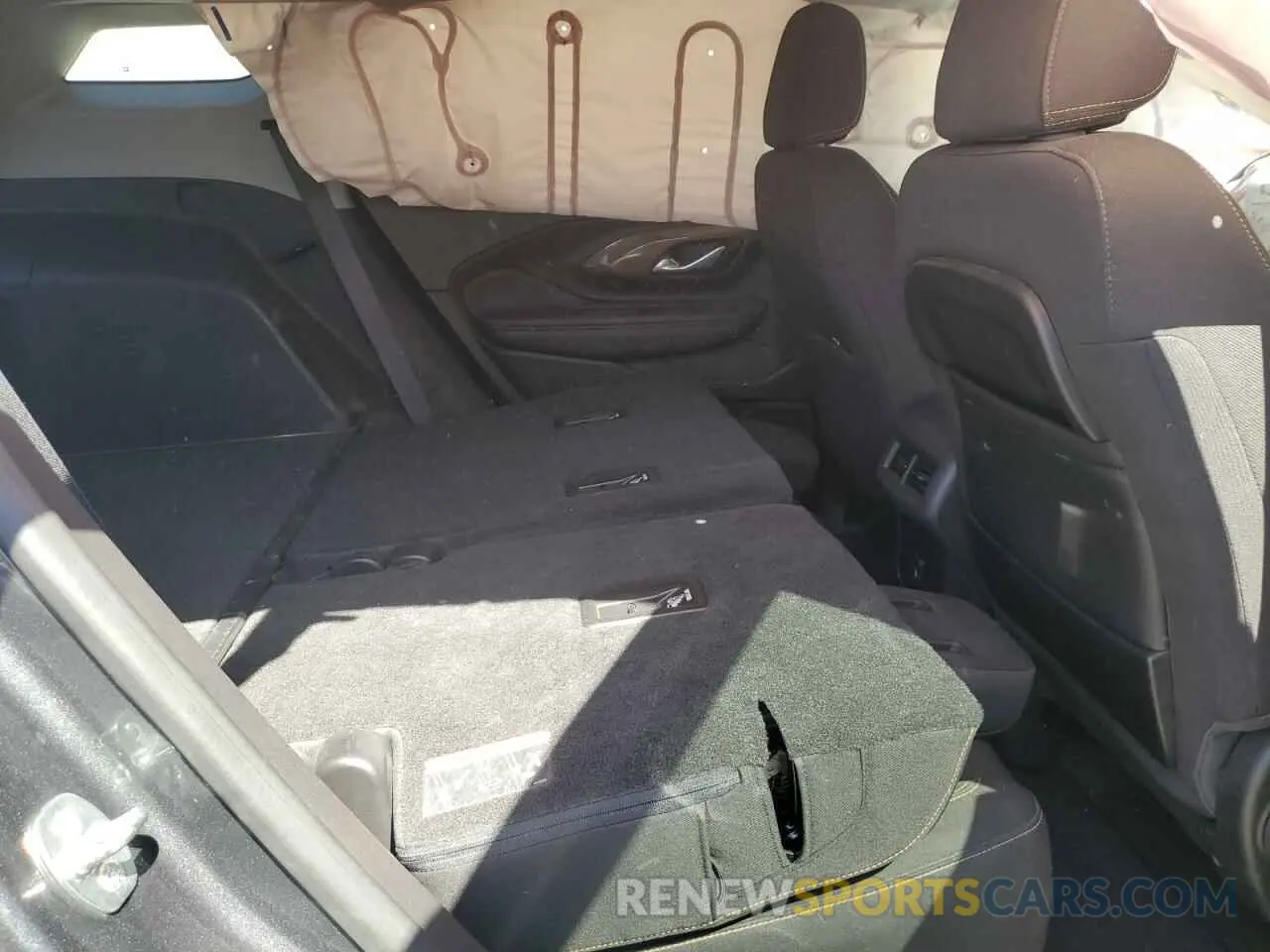 11 Photograph of a damaged car 3GKALTEV4KL173029 GMC TERRAIN 2019