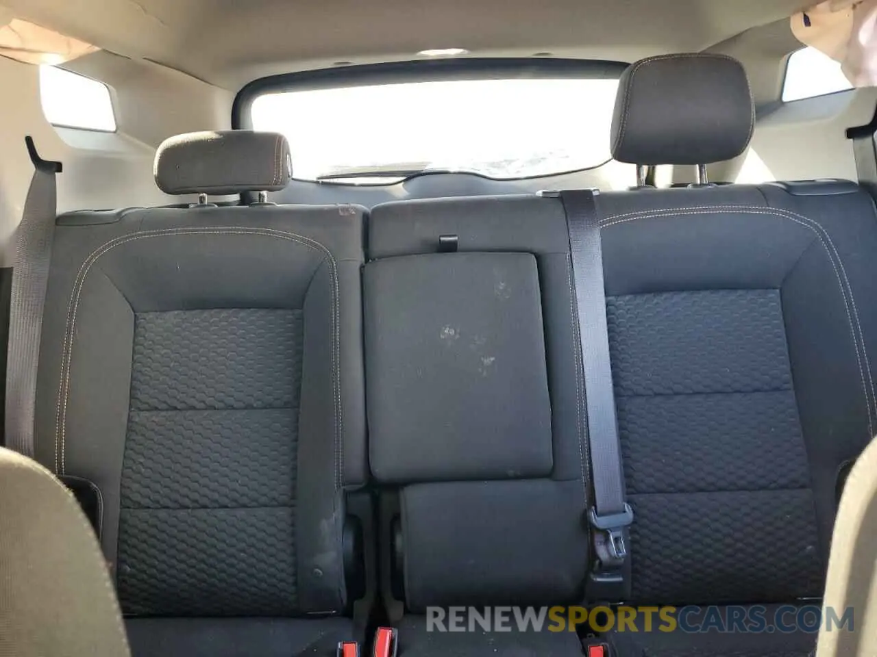 10 Photograph of a damaged car 3GKALTEV4KL240812 GMC TERRAIN 2019