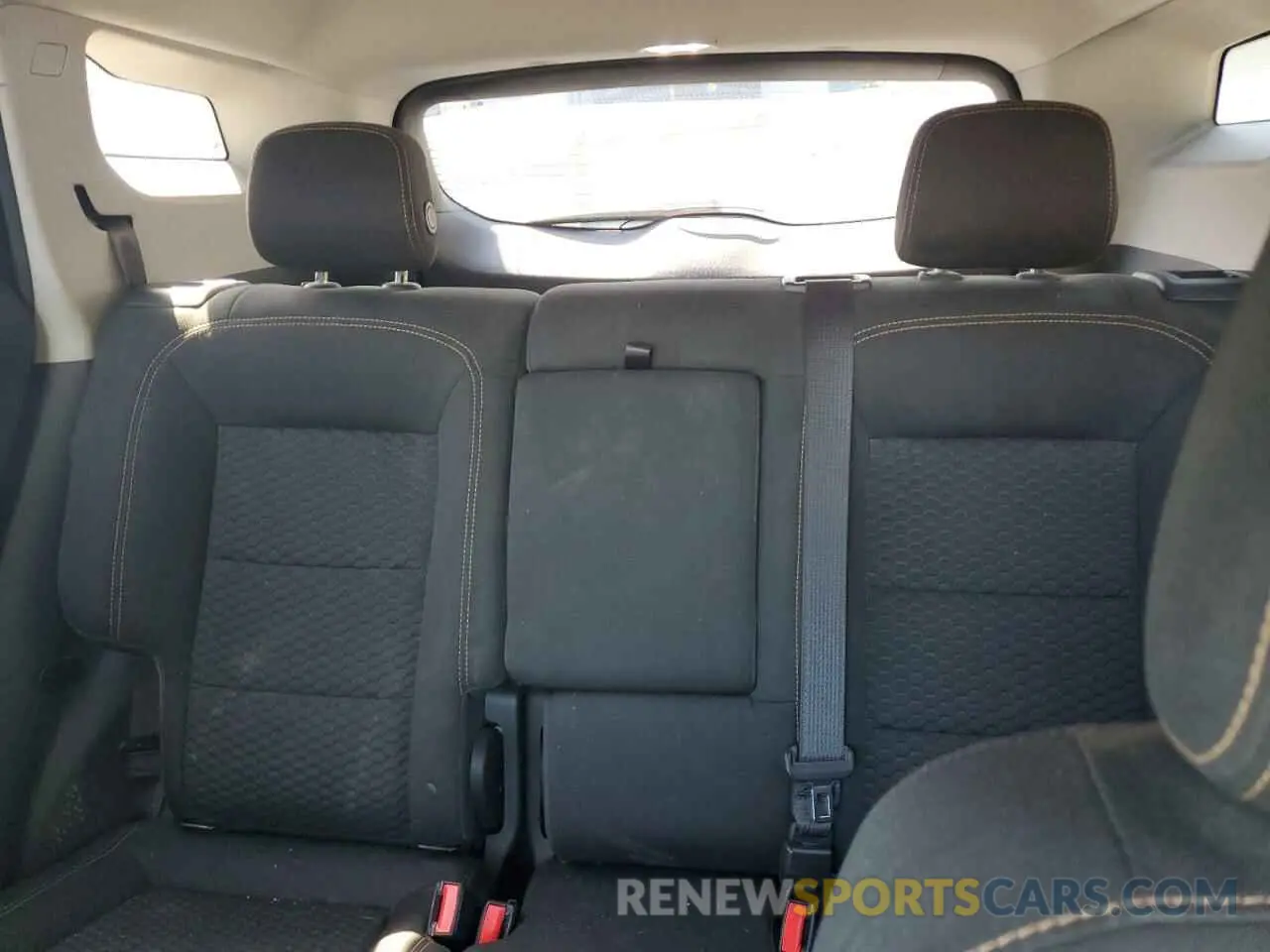 10 Photograph of a damaged car 3GKALTEV4KL346810 GMC TERRAIN 2019