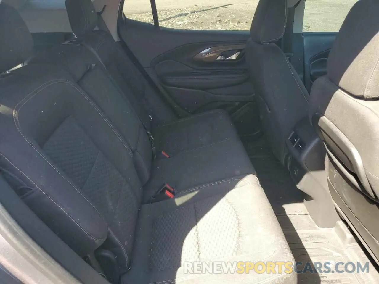 11 Photograph of a damaged car 3GKALTEV4KL346810 GMC TERRAIN 2019