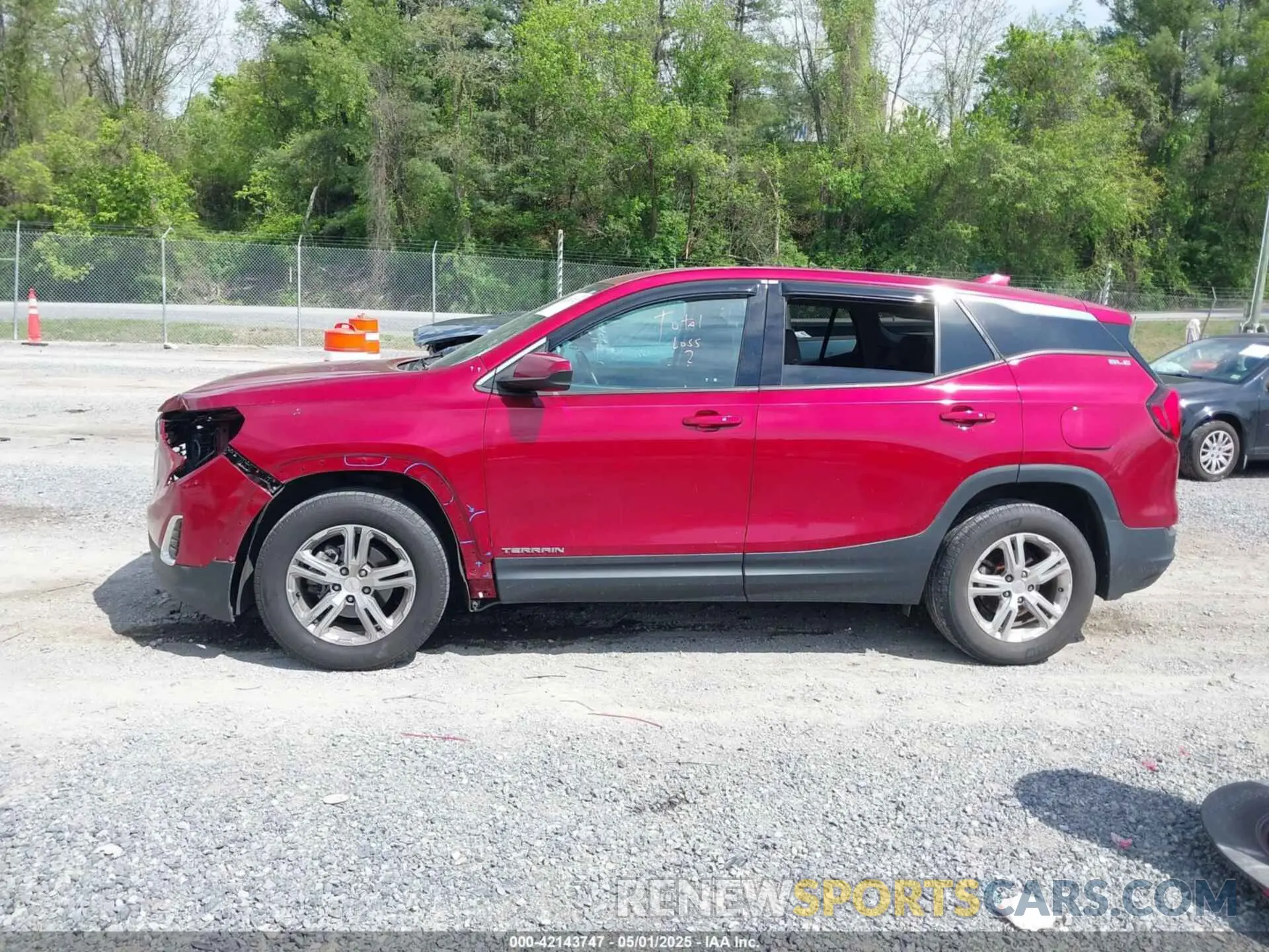 14 Photograph of a damaged car 3GKALTEV4KL399376 GMC TERRAIN 2019