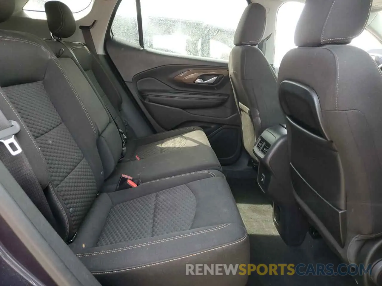 11 Photograph of a damaged car 3GKALTEV5KL120095 GMC TERRAIN 2019