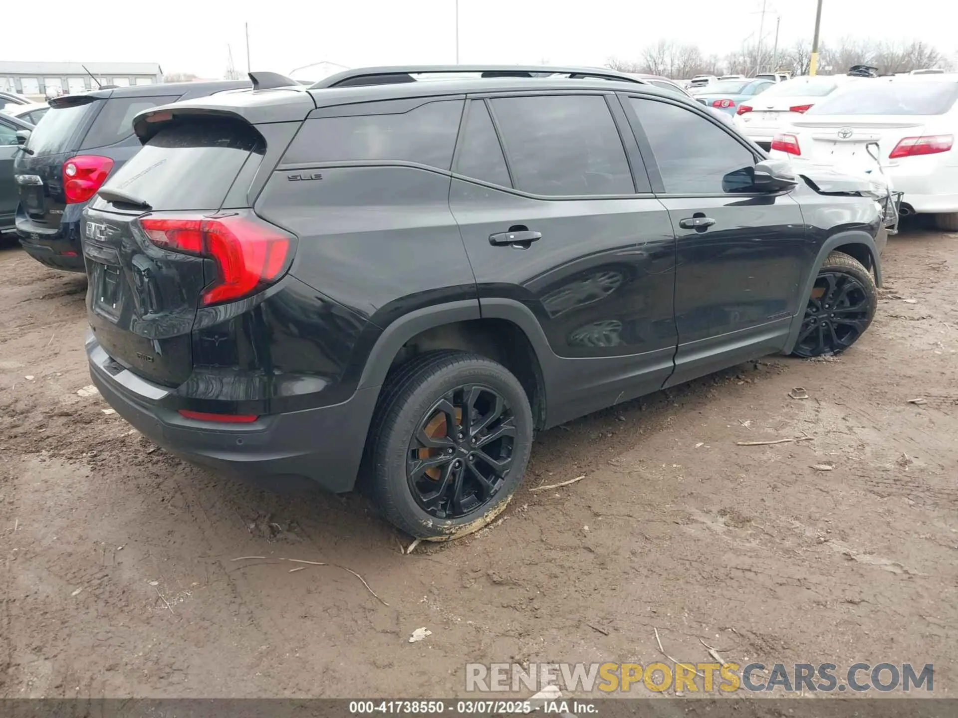 4 Photograph of a damaged car 3GKALTEV5KL260678 GMC TERRAIN 2019