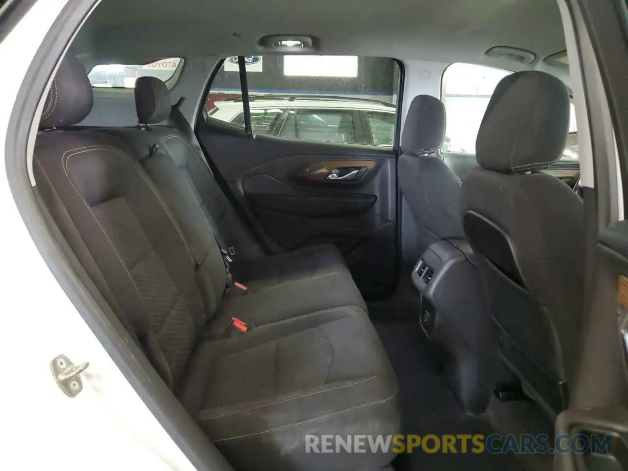 11 Photograph of a damaged car 3GKALTEV7KL262643 GMC TERRAIN 2019