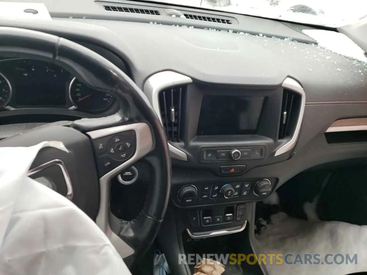 8 Photograph of a damaged car 3GKALTEV8KL121810 GMC TERRAIN 2019