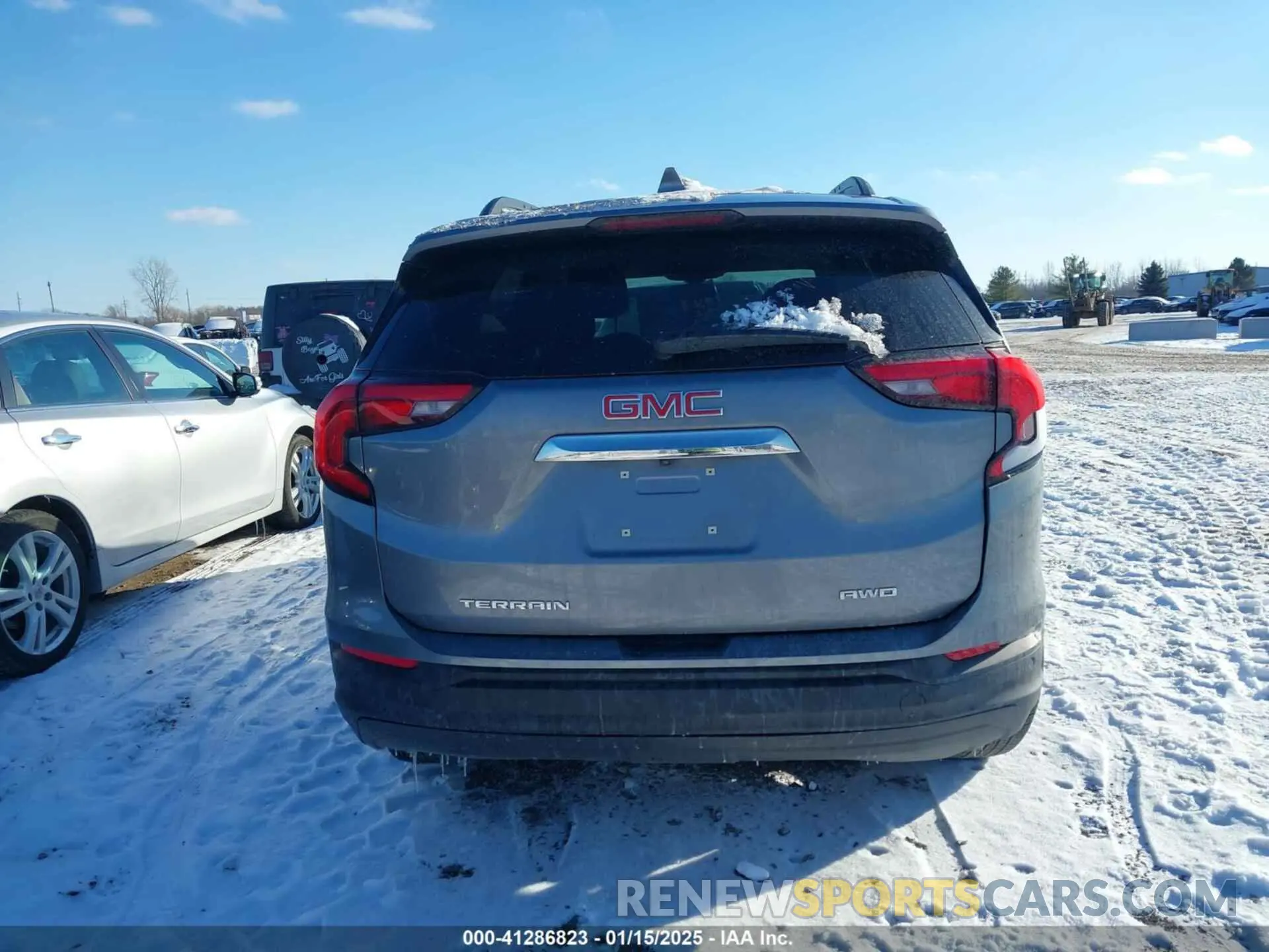 16 Photograph of a damaged car 3GKALTEV8KL179691 GMC TERRAIN 2019
