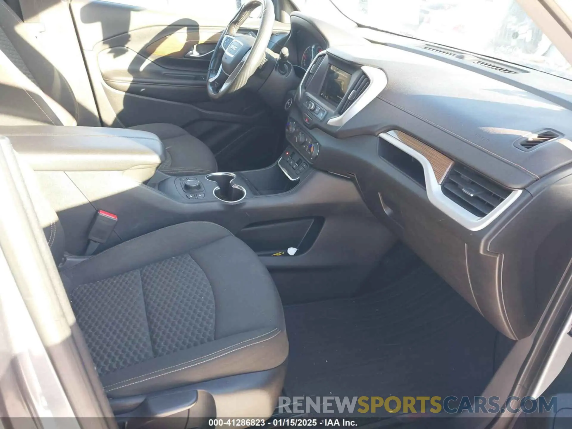 5 Photograph of a damaged car 3GKALTEV8KL179691 GMC TERRAIN 2019