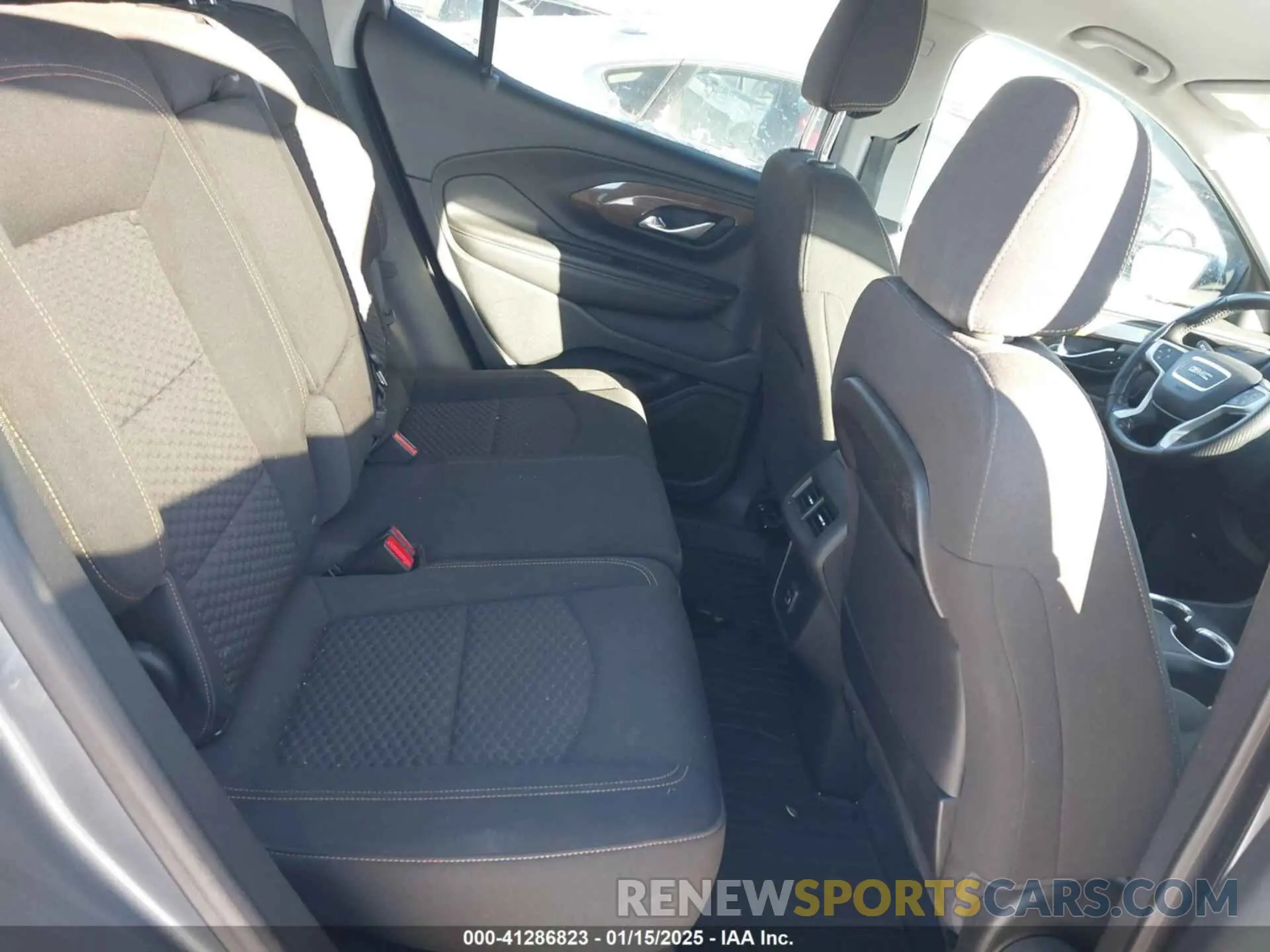 8 Photograph of a damaged car 3GKALTEV8KL179691 GMC TERRAIN 2019