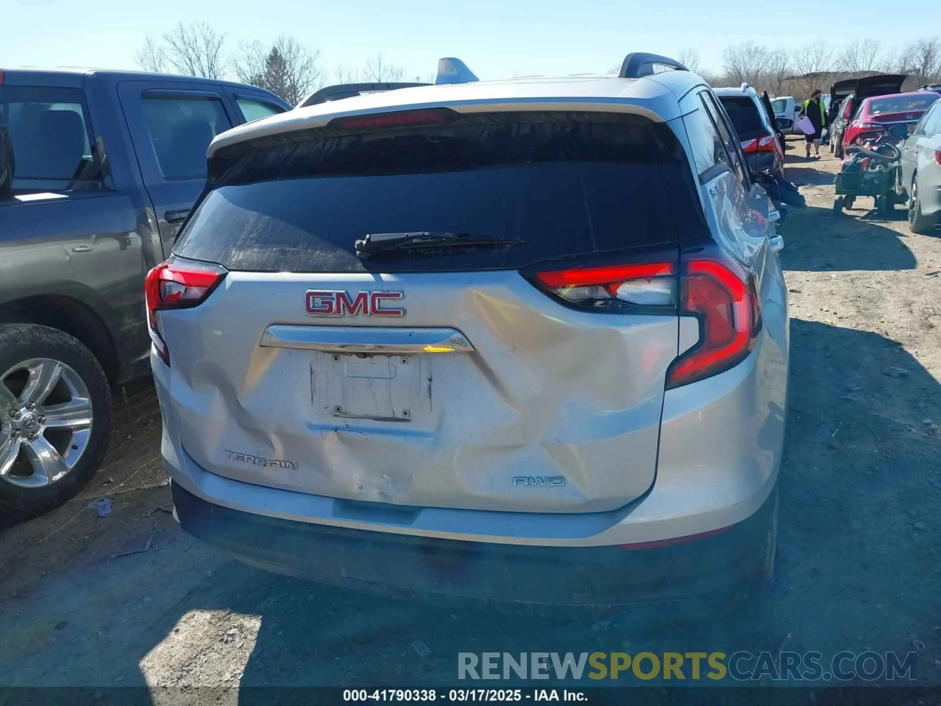 16 Photograph of a damaged car 3GKALTEV9KL132718 GMC TERRAIN 2019
