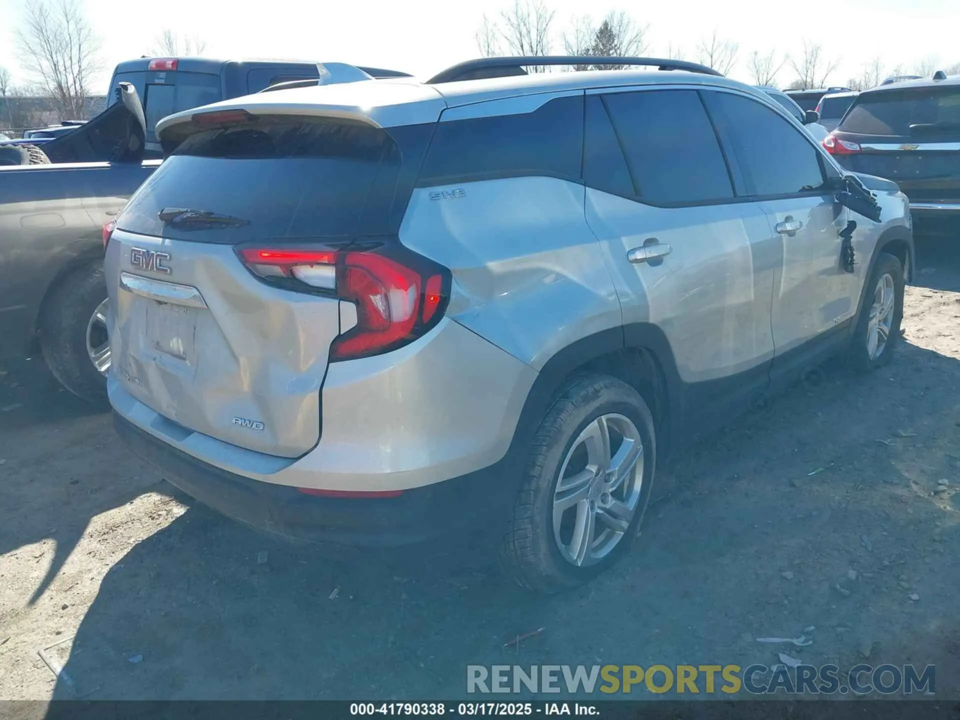4 Photograph of a damaged car 3GKALTEV9KL132718 GMC TERRAIN 2019