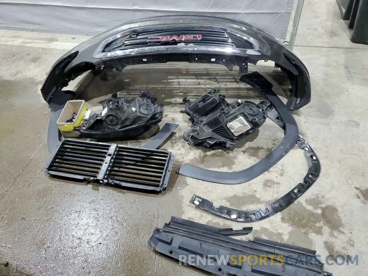 13 Photograph of a damaged car 3GKALTEVXKL292137 GMC TERRAIN 2019