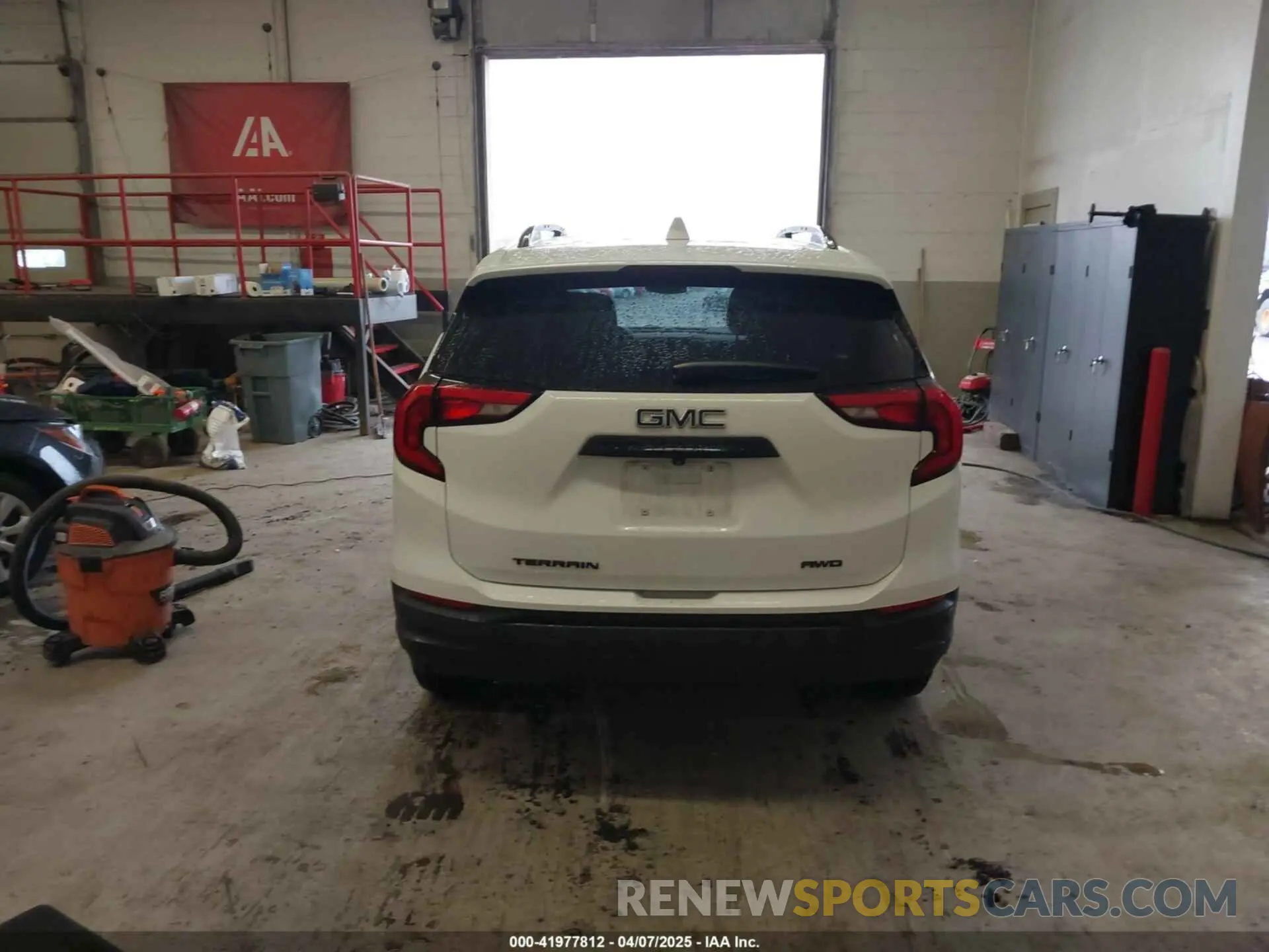 16 Photograph of a damaged car 3GKALTEVXKL300186 GMC TERRAIN 2019