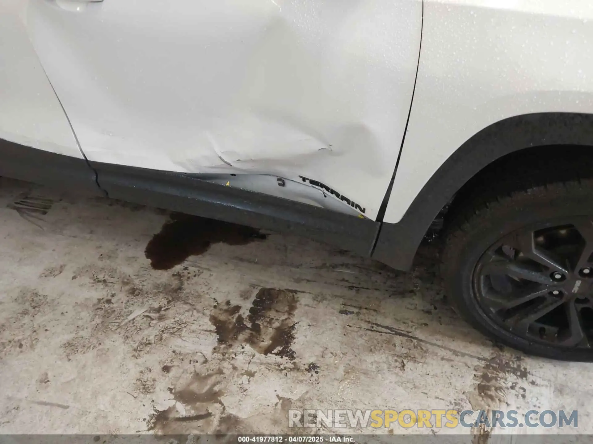 6 Photograph of a damaged car 3GKALTEVXKL300186 GMC TERRAIN 2019