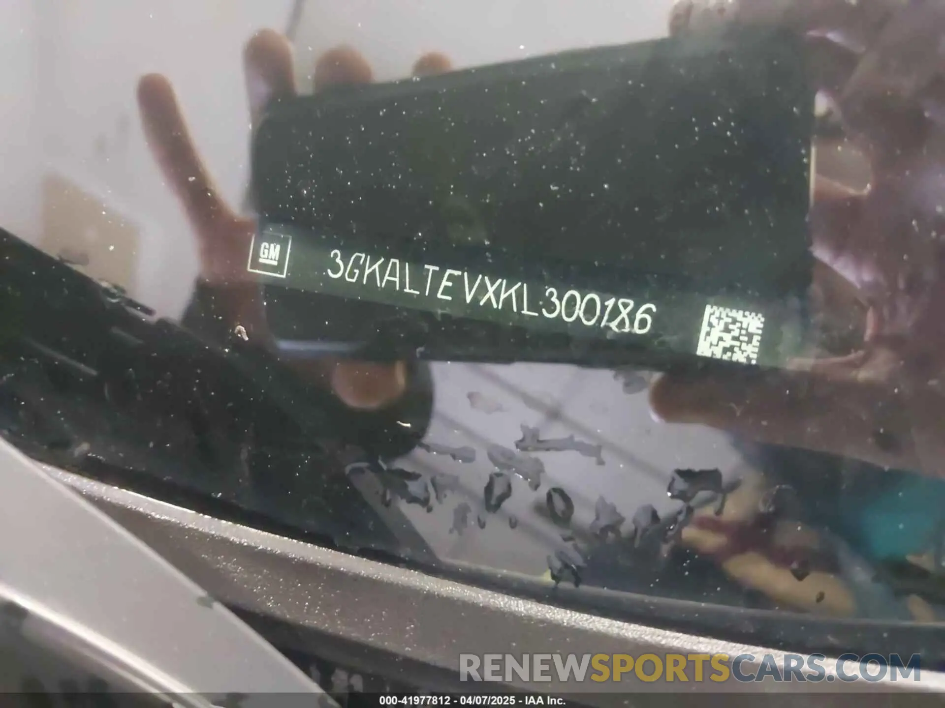 9 Photograph of a damaged car 3GKALTEVXKL300186 GMC TERRAIN 2019
