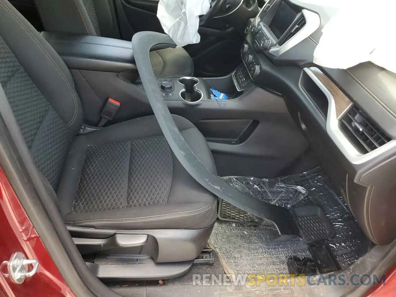 13 Photograph of a damaged car 3GKALTEX3KL130383 GMC TERRAIN 2019