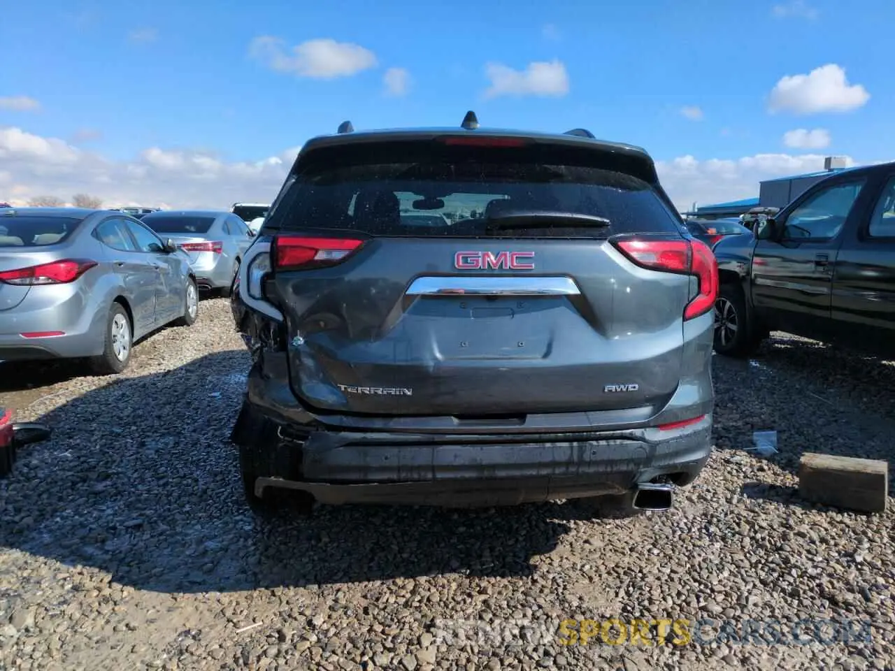 6 Photograph of a damaged car 3GKALTEX4KL370851 GMC TERRAIN 2019