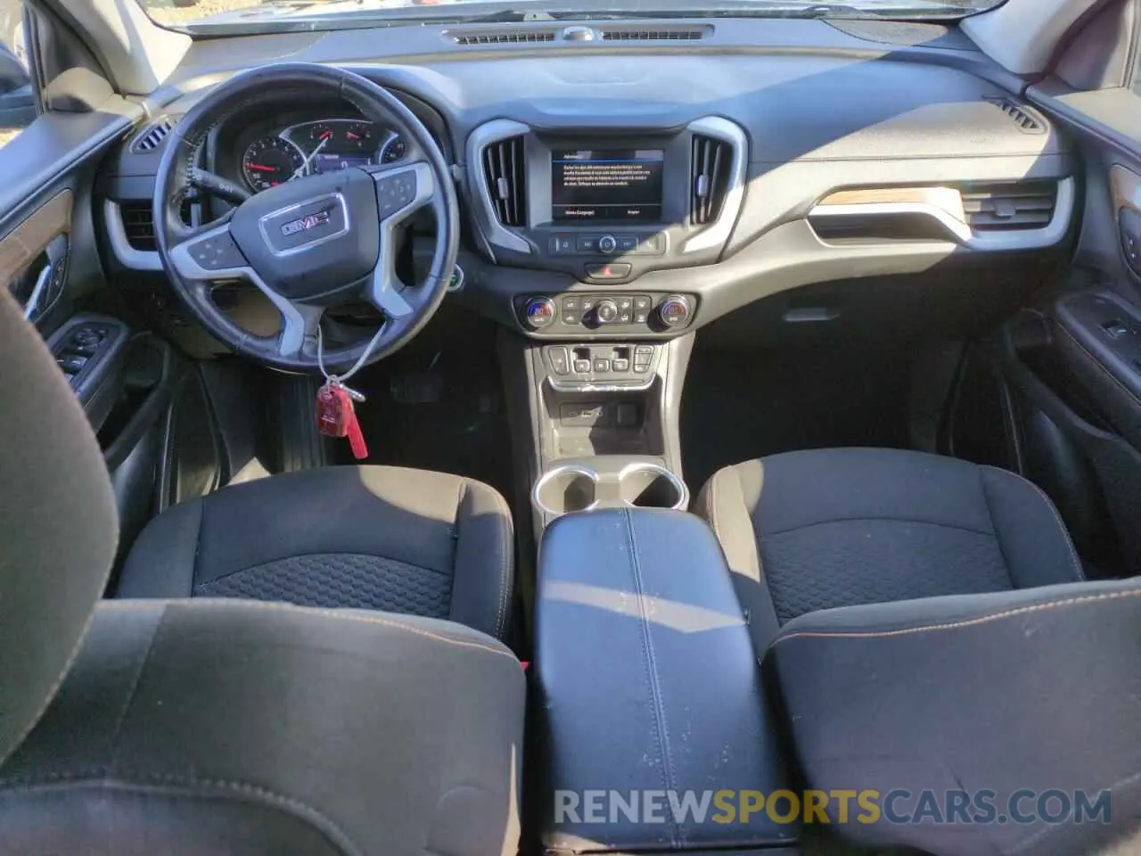8 Photograph of a damaged car 3GKALTEX4KL370851 GMC TERRAIN 2019