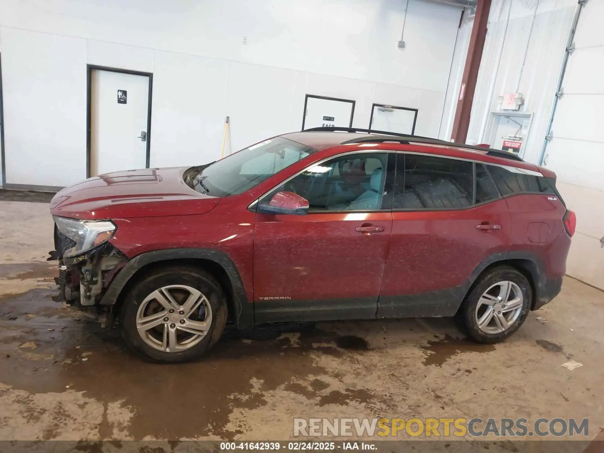 14 Photograph of a damaged car 3GKALTEX7KL116261 GMC TERRAIN 2019