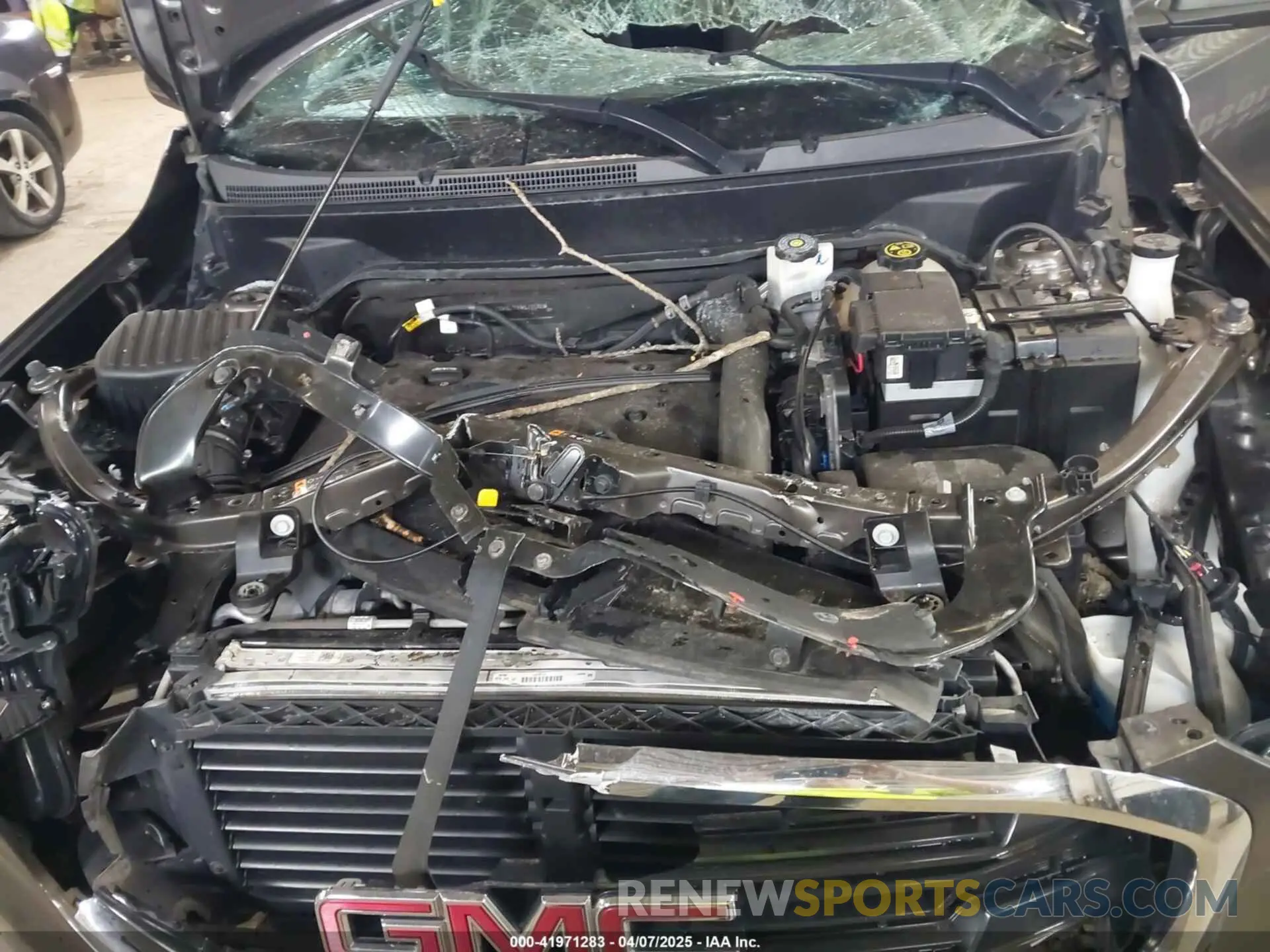 10 Photograph of a damaged car 3GKALTEXXKL177703 GMC TERRAIN 2019