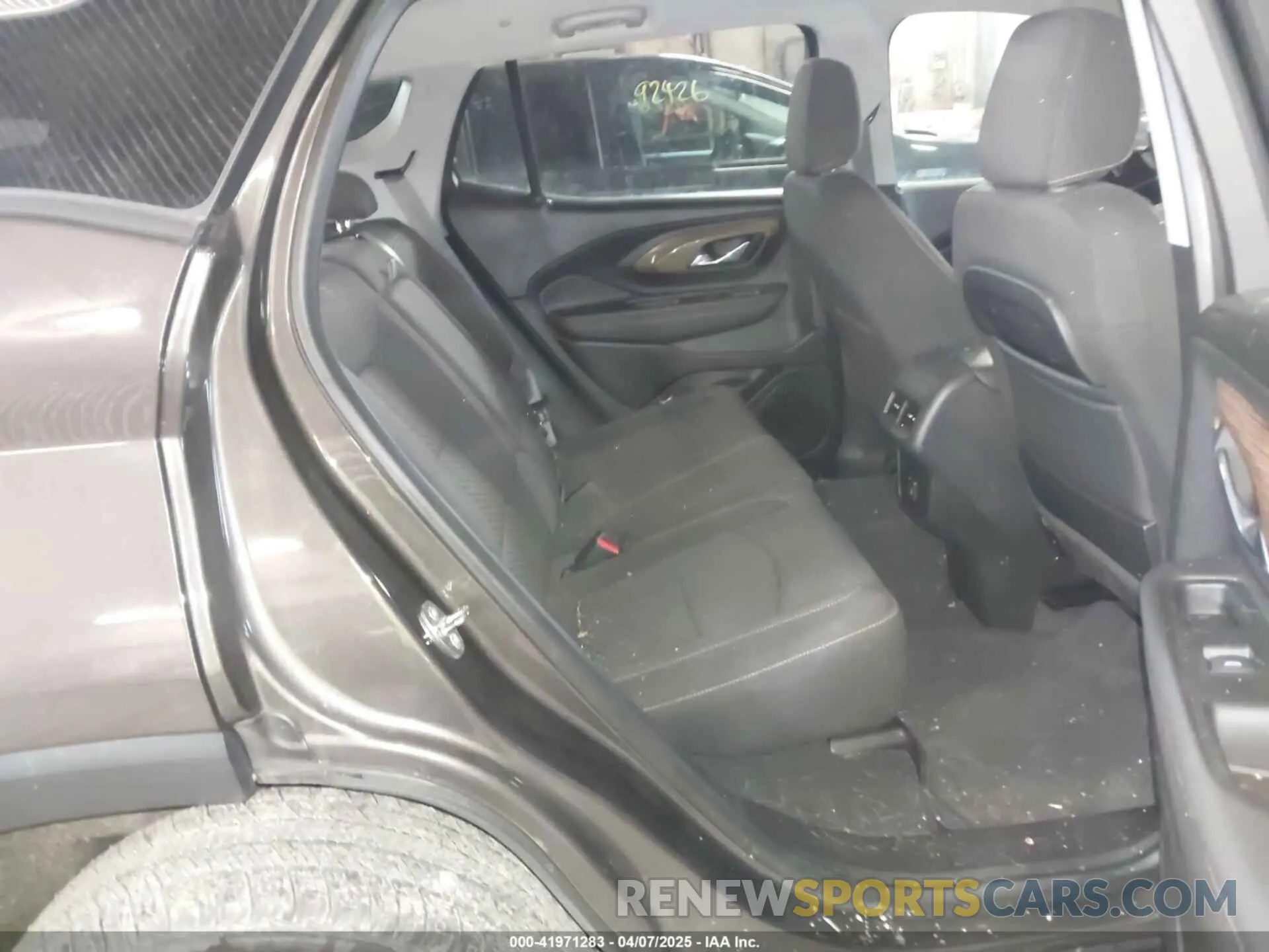 8 Photograph of a damaged car 3GKALTEXXKL177703 GMC TERRAIN 2019