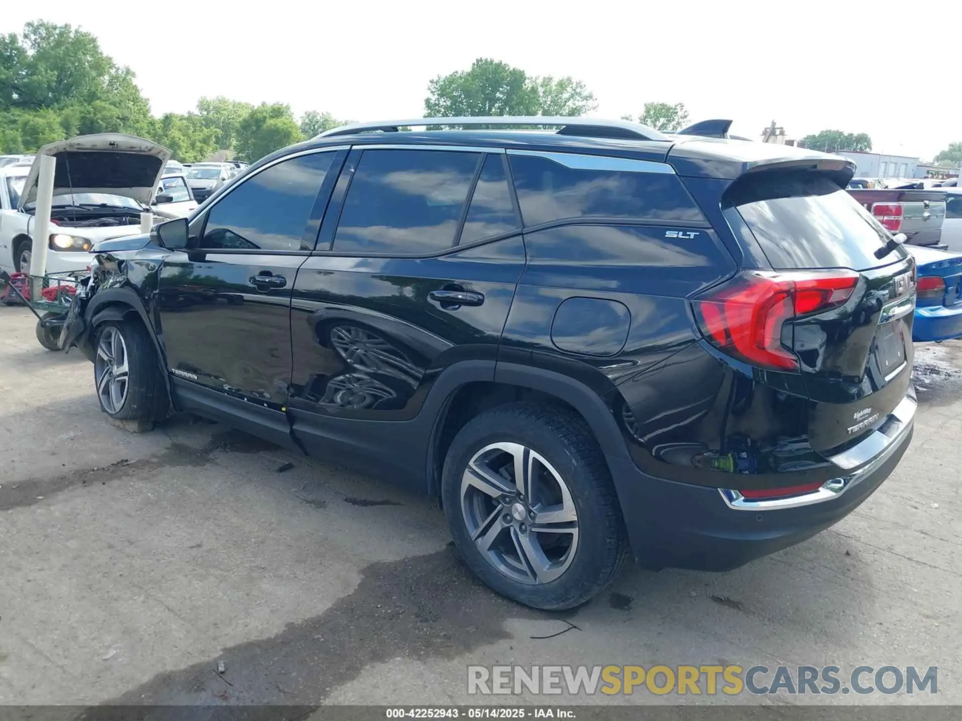 3 Photograph of a damaged car 3GKALVEV1KL324193 GMC TERRAIN 2019