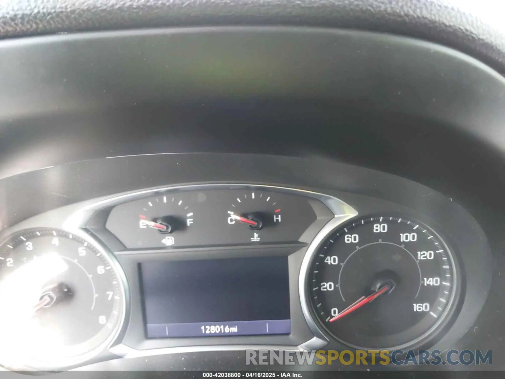 15 Photograph of a damaged car 3GKALVEV1KL327367 GMC TERRAIN 2019