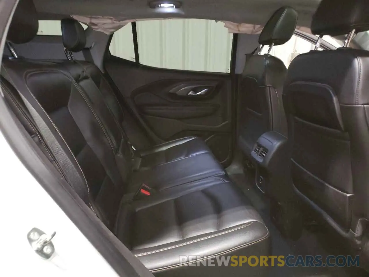 12 Photograph of a damaged car 3GKALVEV2KL175504 GMC TERRAIN 2019