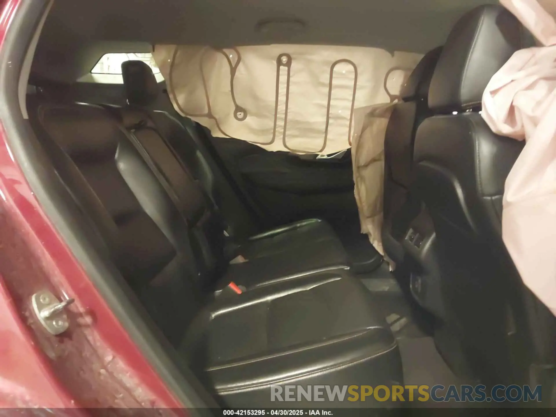 8 Photograph of a damaged car 3GKALVEV2KL374892 GMC TERRAIN 2019