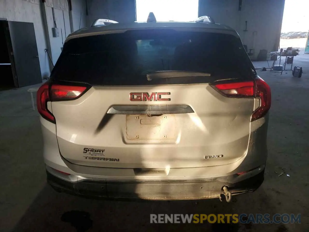 6 Photograph of a damaged car 3GKALVEV3KL213063 GMC TERRAIN 2019