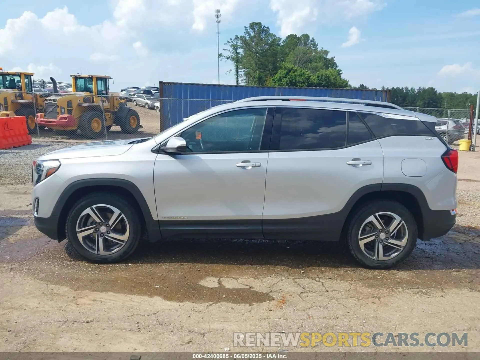 14 Photograph of a damaged car 3GKALVEV4KL182566 GMC TERRAIN 2019