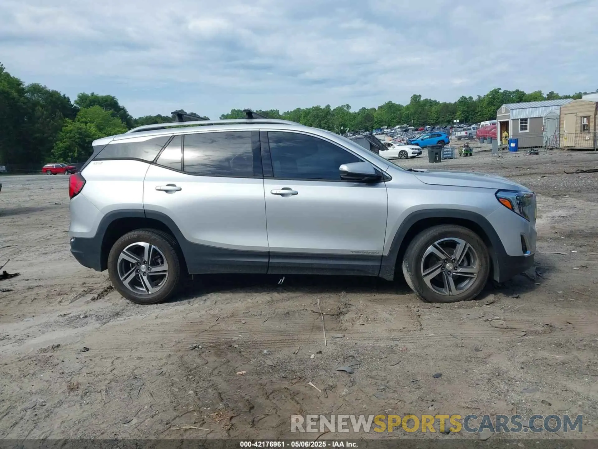 13 Photograph of a damaged car 3GKALVEV5KL244184 GMC TERRAIN 2019