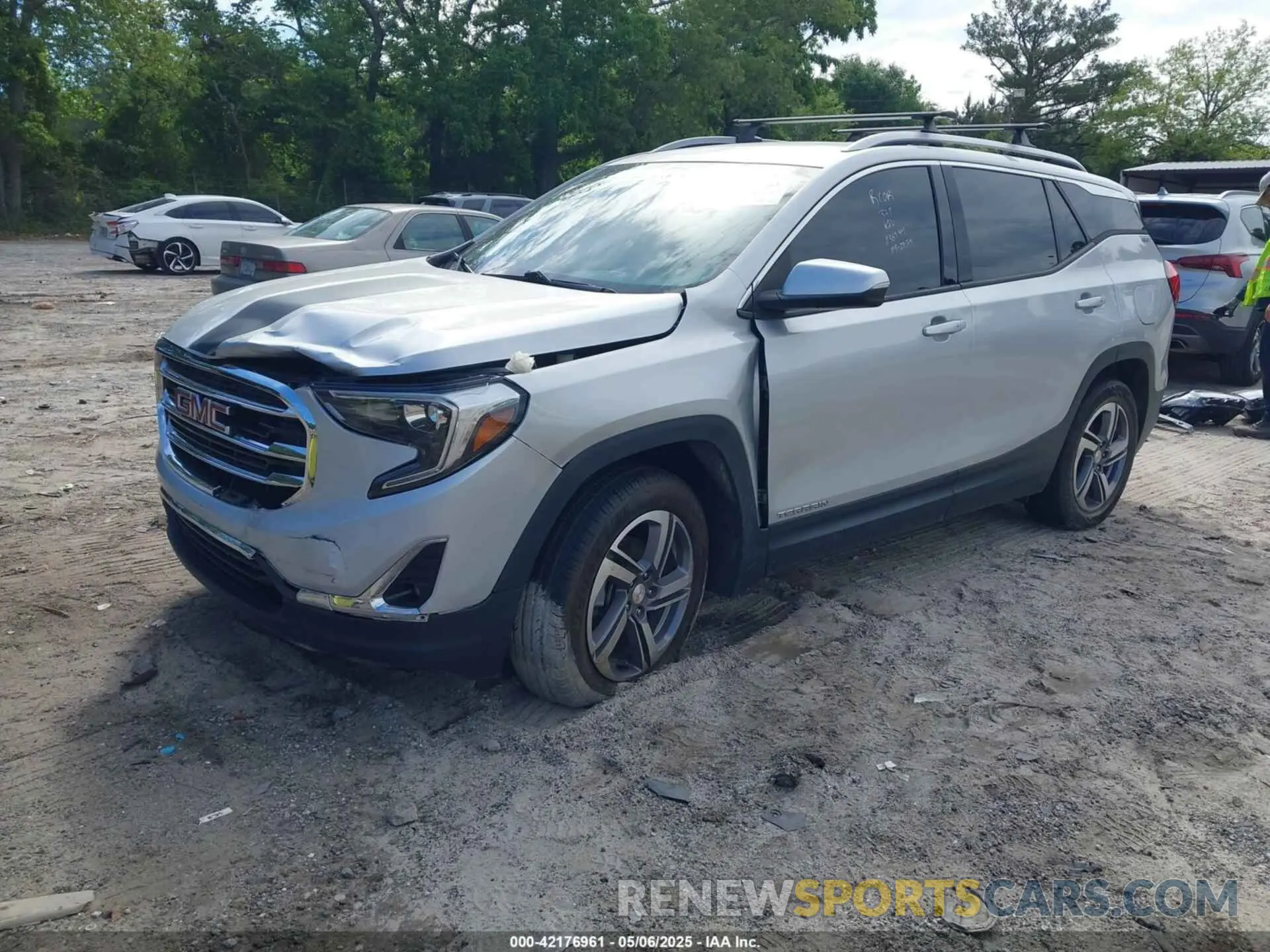 2 Photograph of a damaged car 3GKALVEV5KL244184 GMC TERRAIN 2019