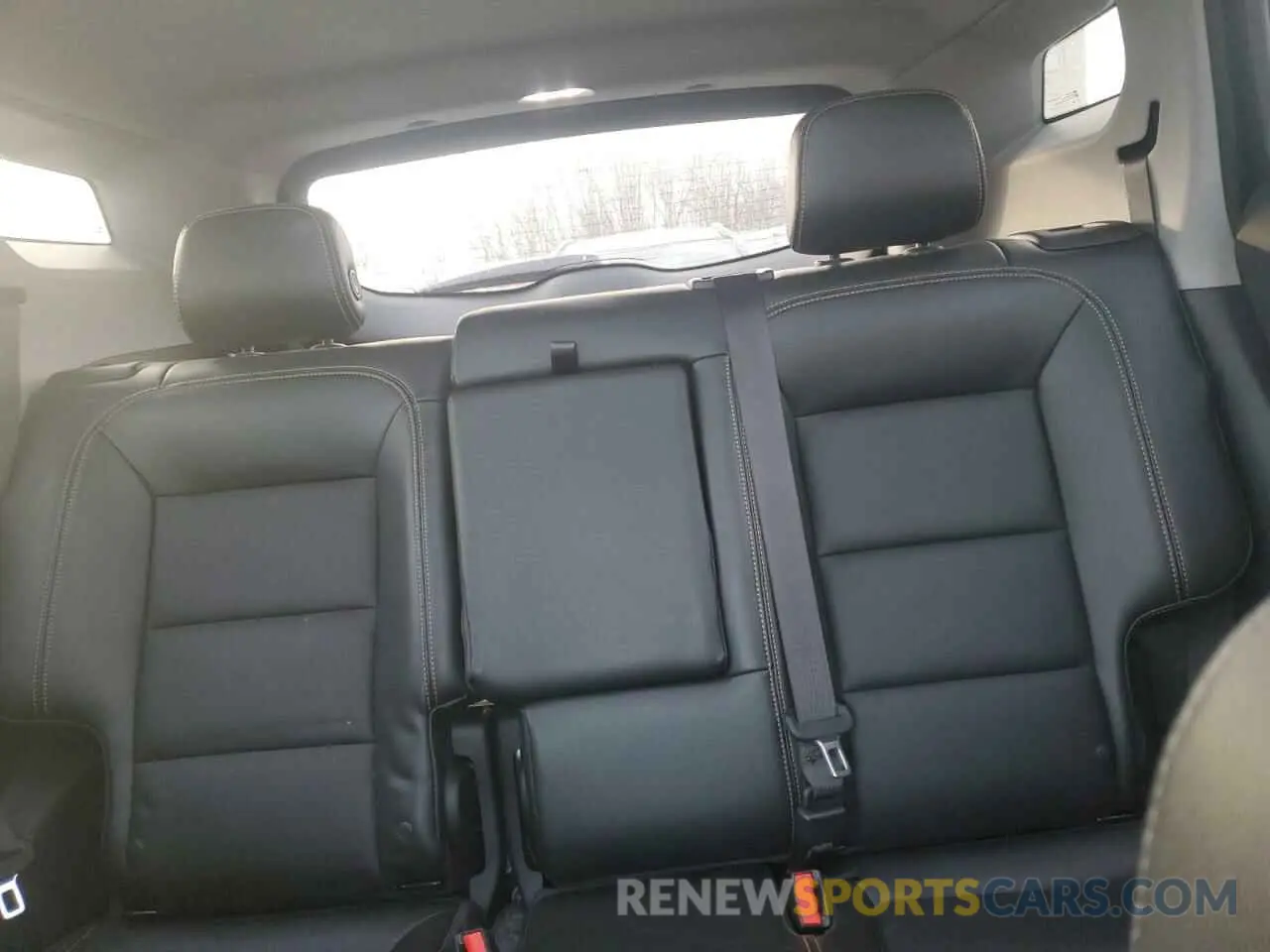 10 Photograph of a damaged car 3GKALVEV6KL305929 GMC TERRAIN 2019