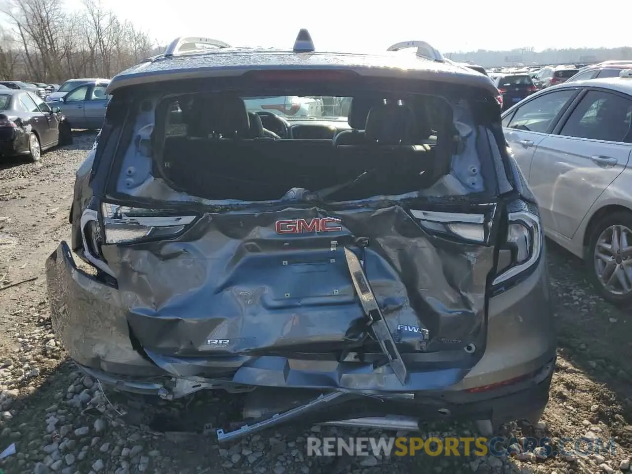 6 Photograph of a damaged car 3GKALVEV8KL293959 GMC TERRAIN 2019