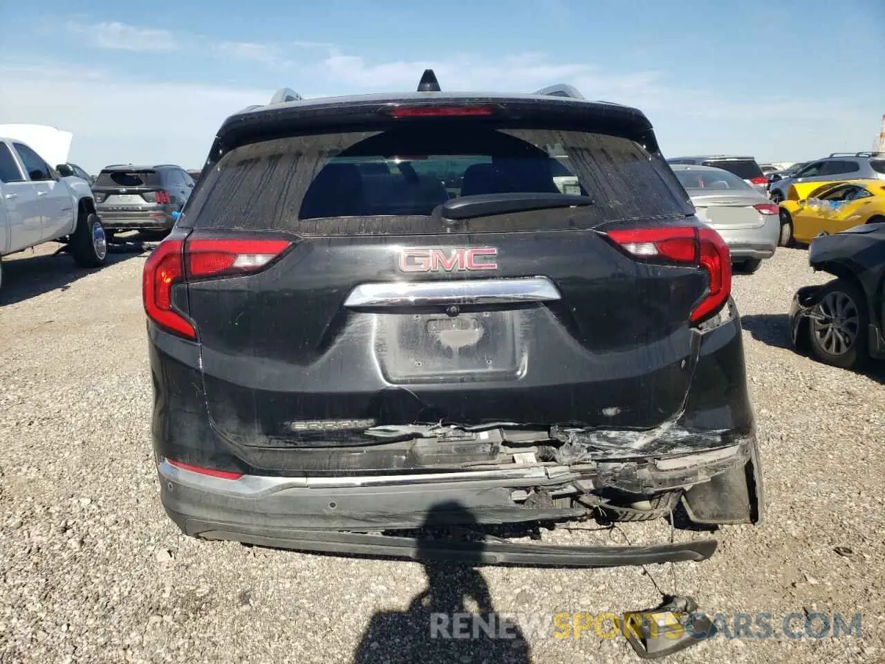 6 Photograph of a damaged car 3GKALVEV9KL268259 GMC TERRAIN 2019