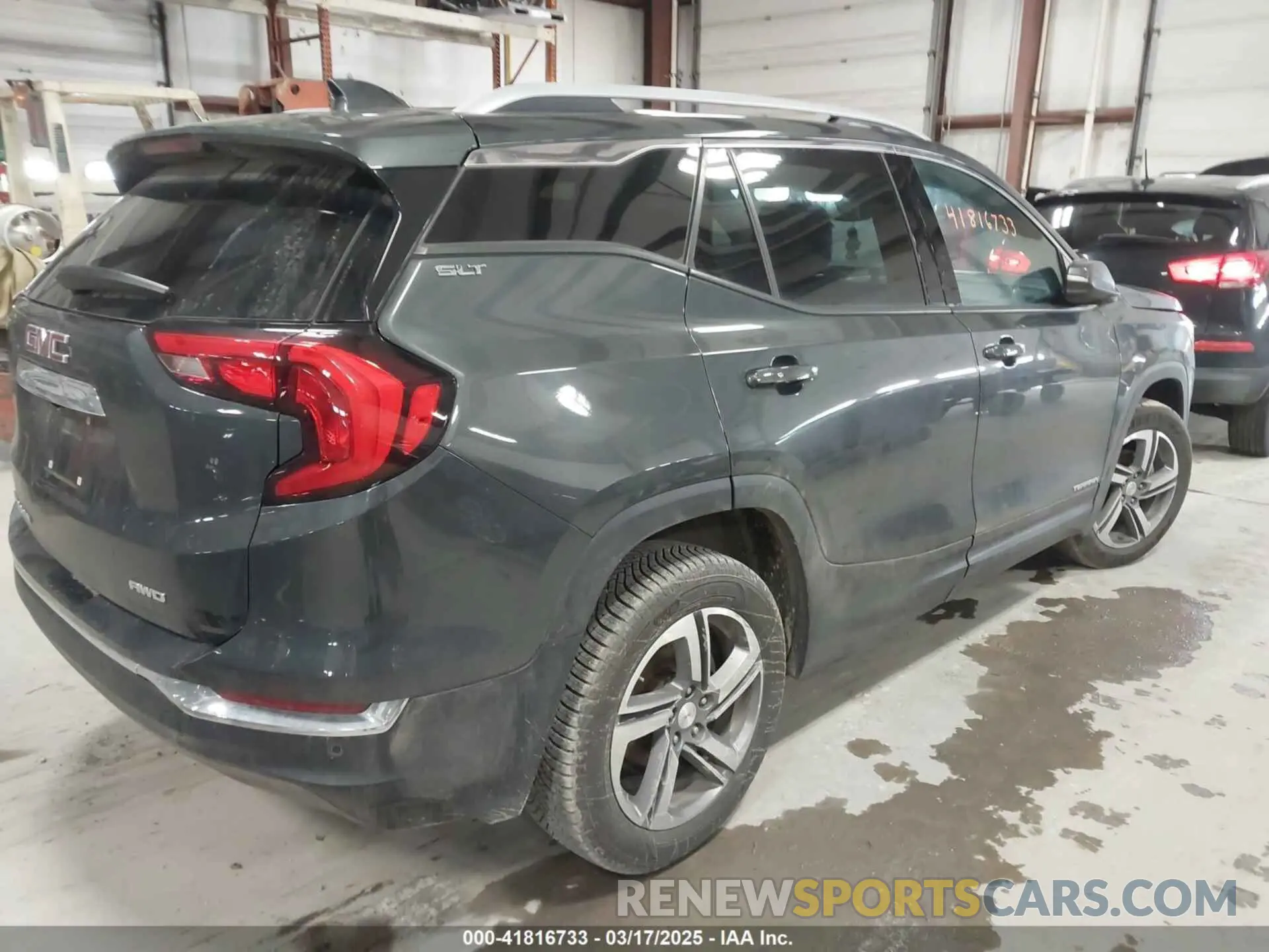 4 Photograph of a damaged car 3GKALVEVXKL346483 GMC TERRAIN 2019