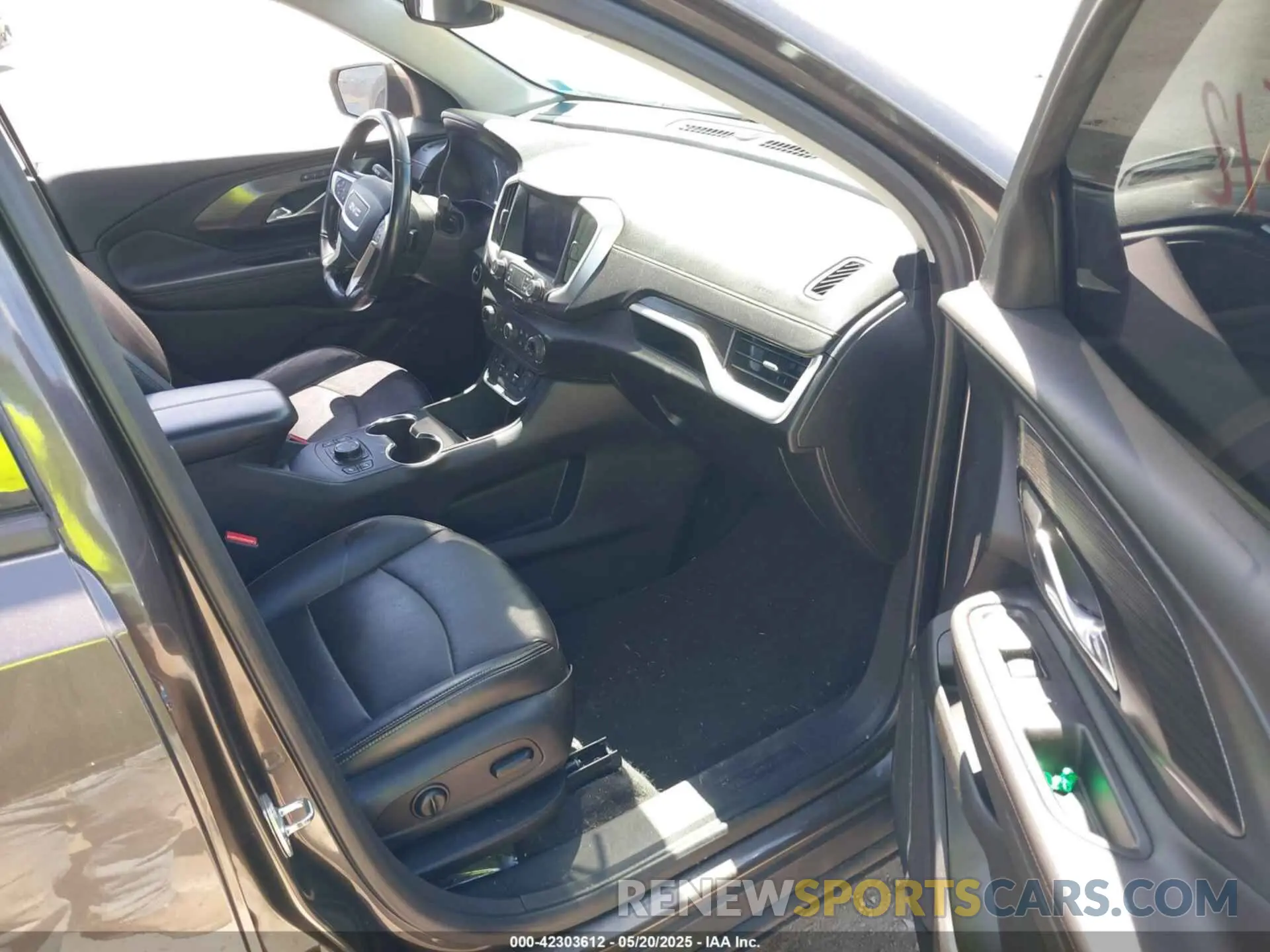 5 Photograph of a damaged car 3GKALVEX0KL231845 GMC TERRAIN 2019