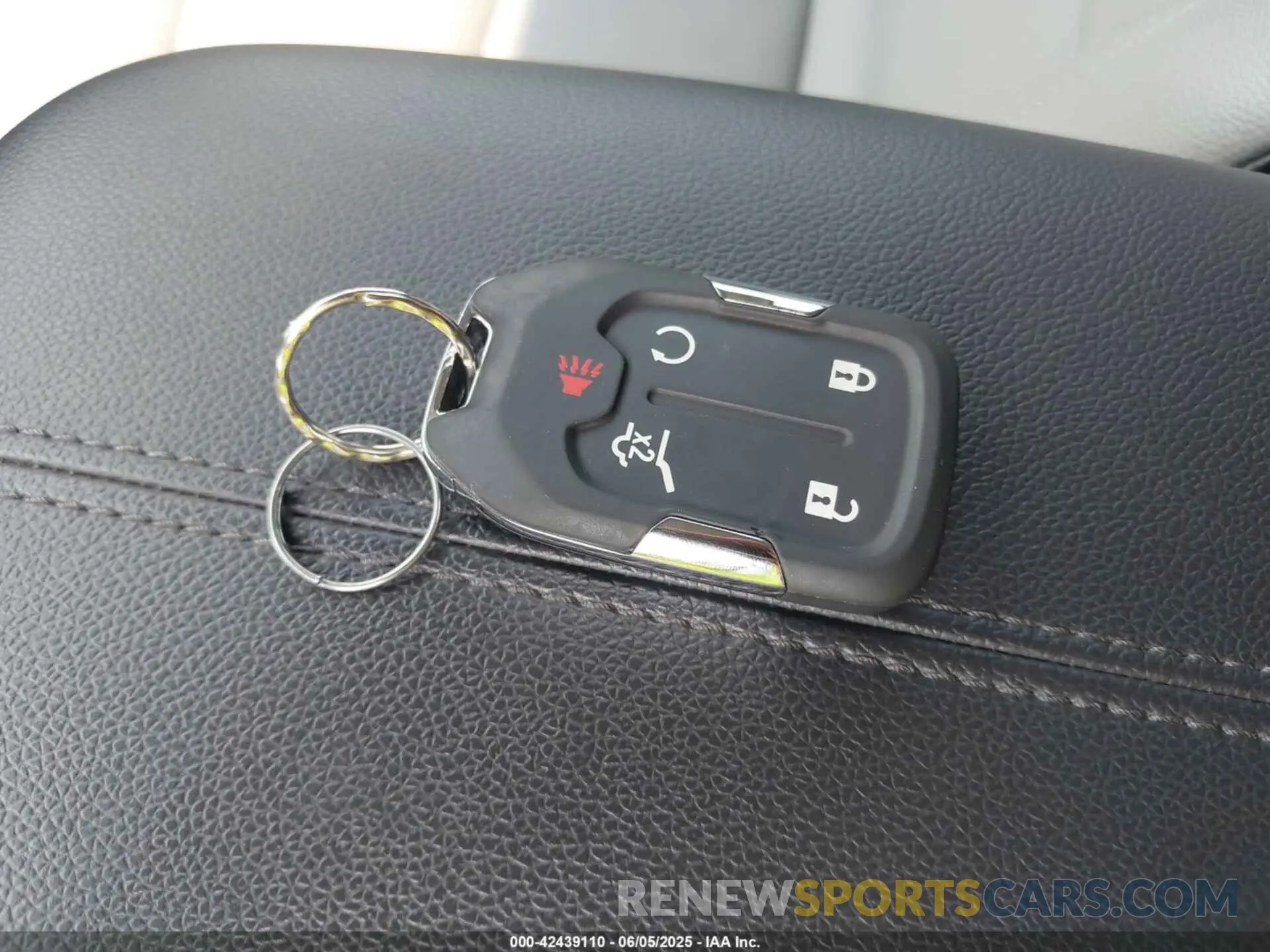 11 Photograph of a damaged car 3GKALVEX0KL261282 GMC TERRAIN 2019