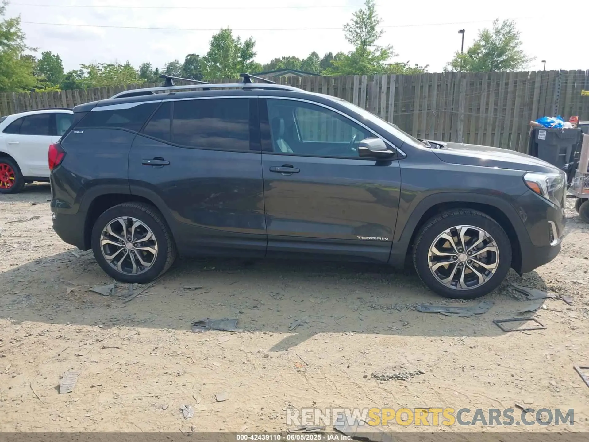 13 Photograph of a damaged car 3GKALVEX0KL261282 GMC TERRAIN 2019