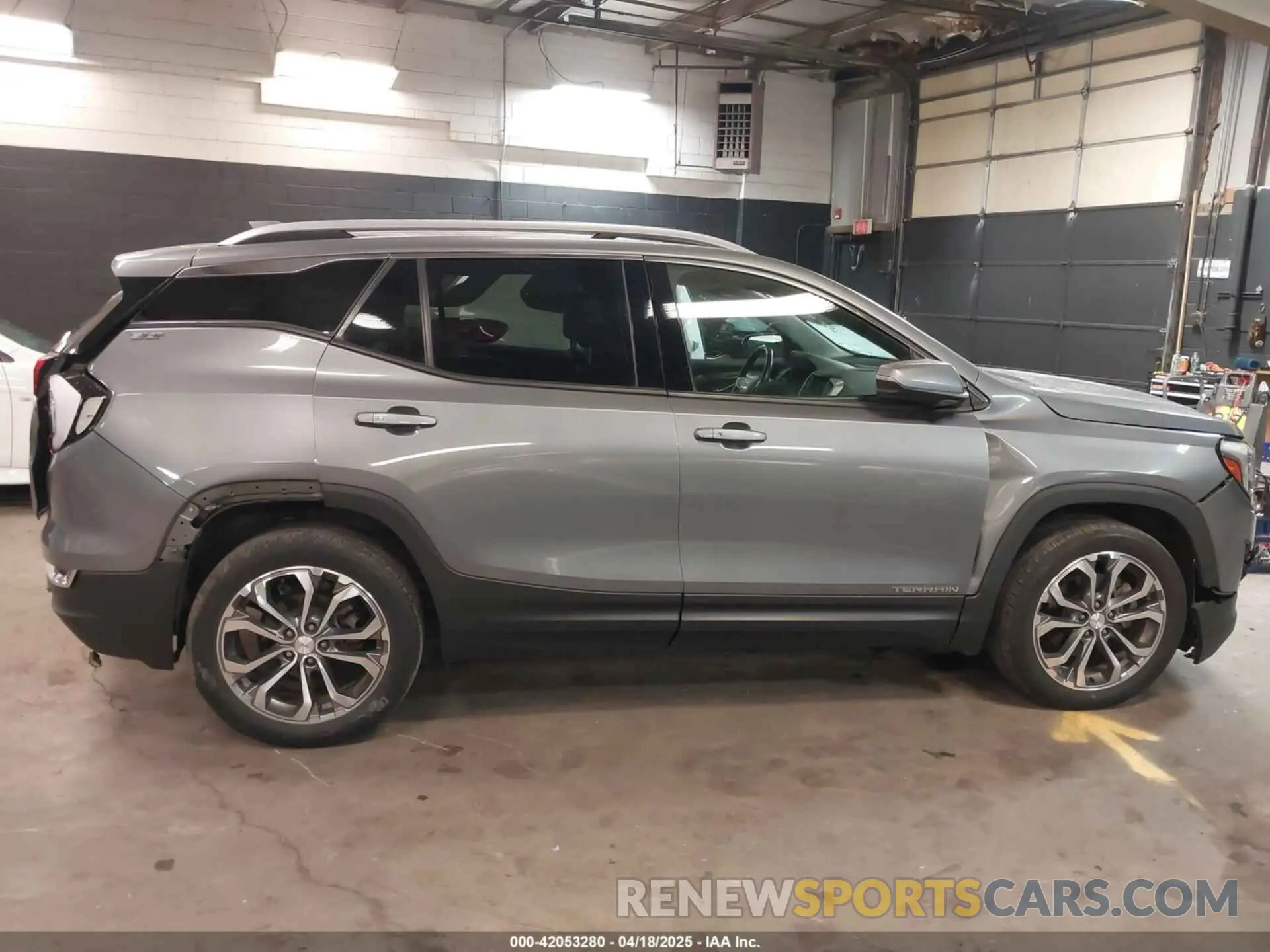 13 Photograph of a damaged car 3GKALVEX0KL309931 GMC TERRAIN 2019