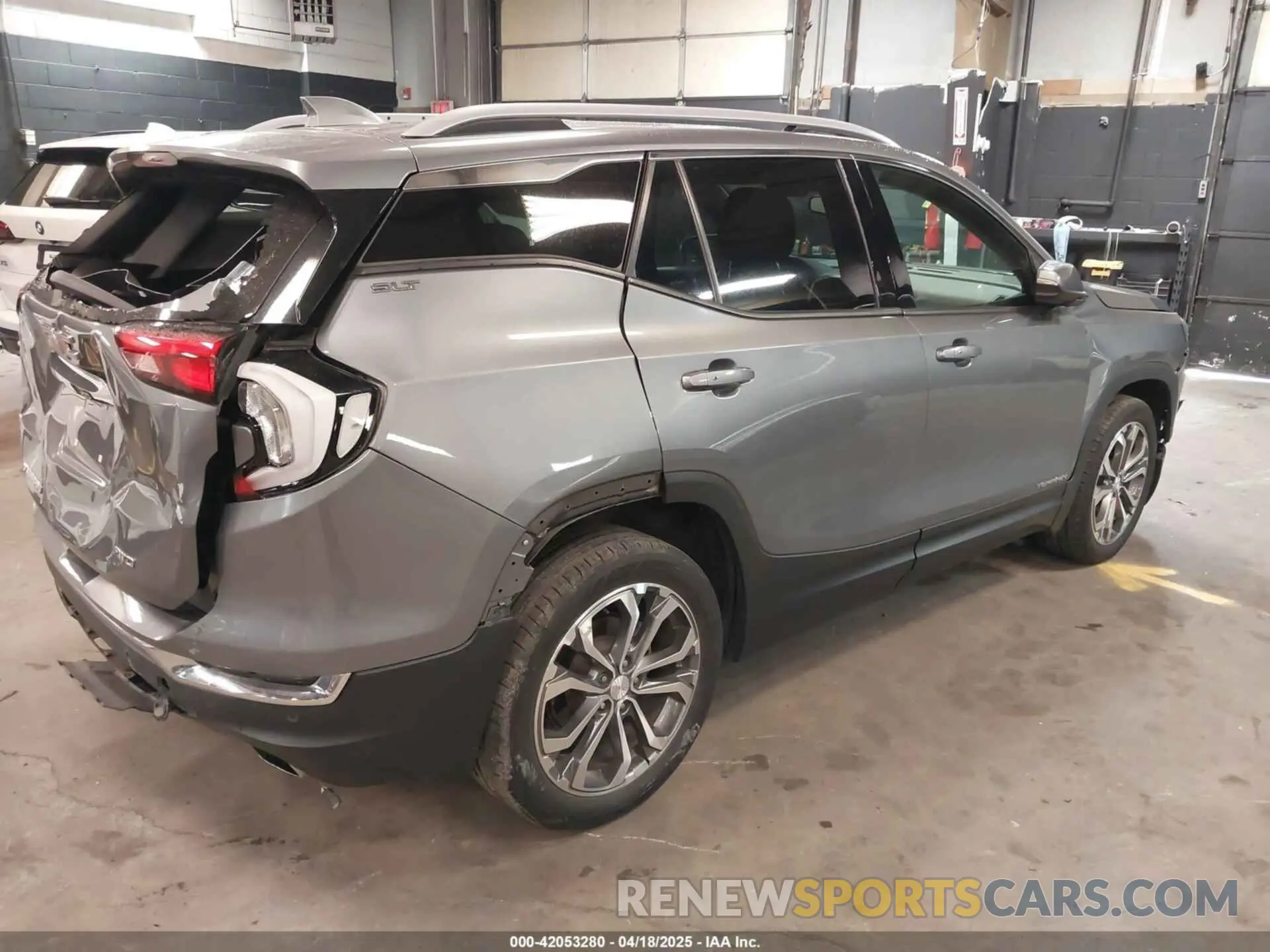 4 Photograph of a damaged car 3GKALVEX0KL309931 GMC TERRAIN 2019