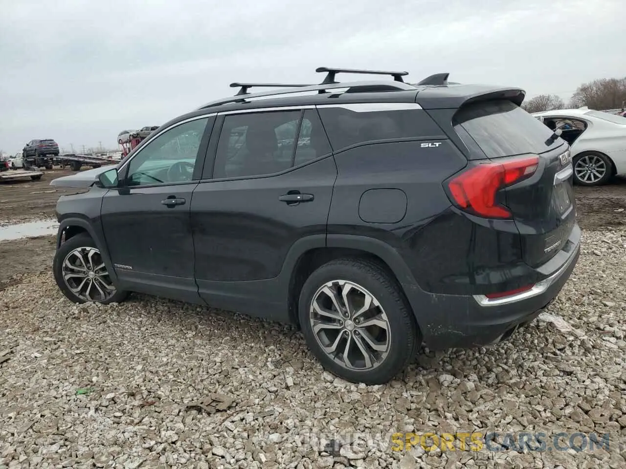 2 Photograph of a damaged car 3GKALVEX0KL382653 GMC TERRAIN 2019