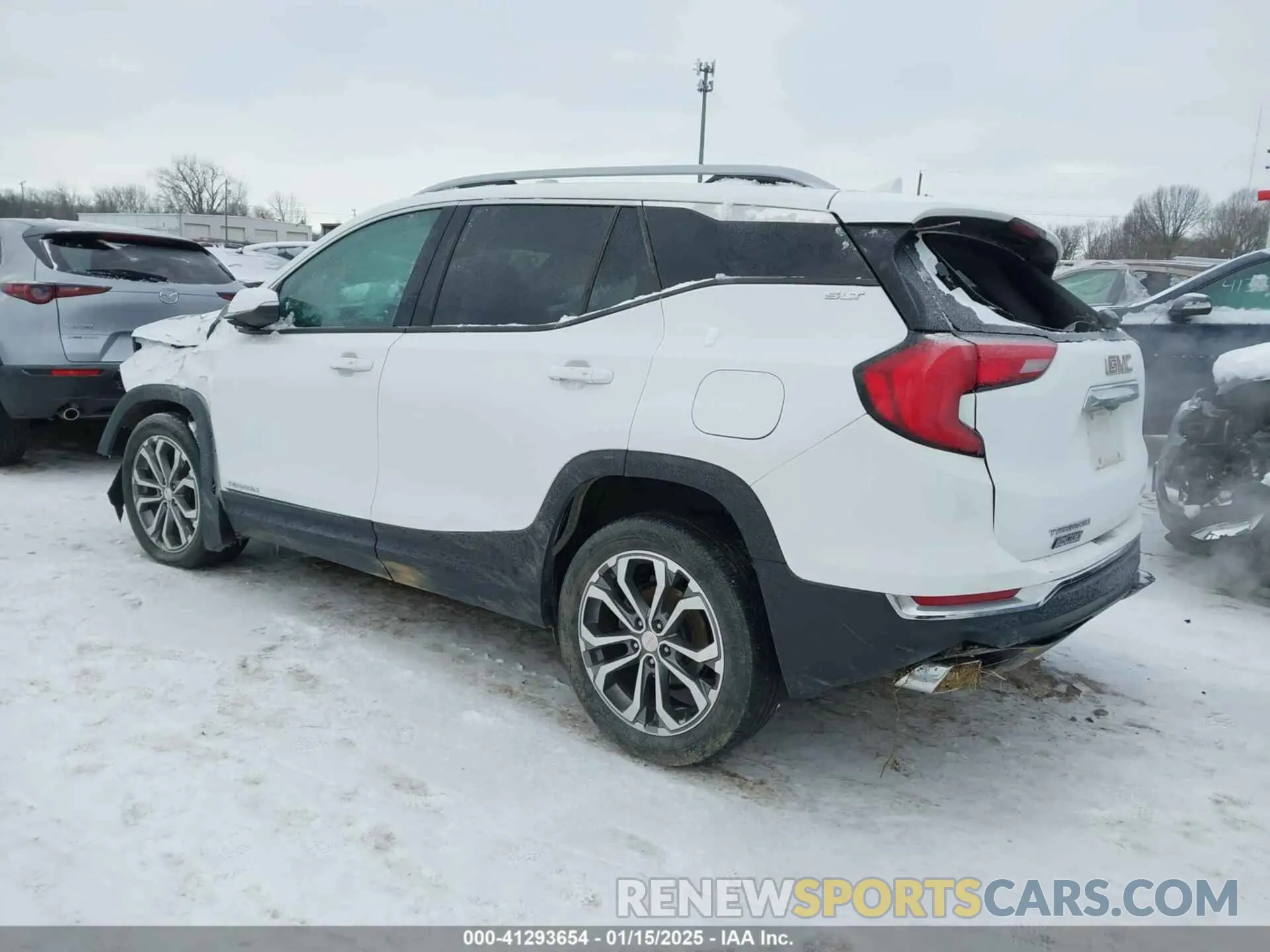 3 Photograph of a damaged car 3GKALVEX2KL149051 GMC TERRAIN 2019