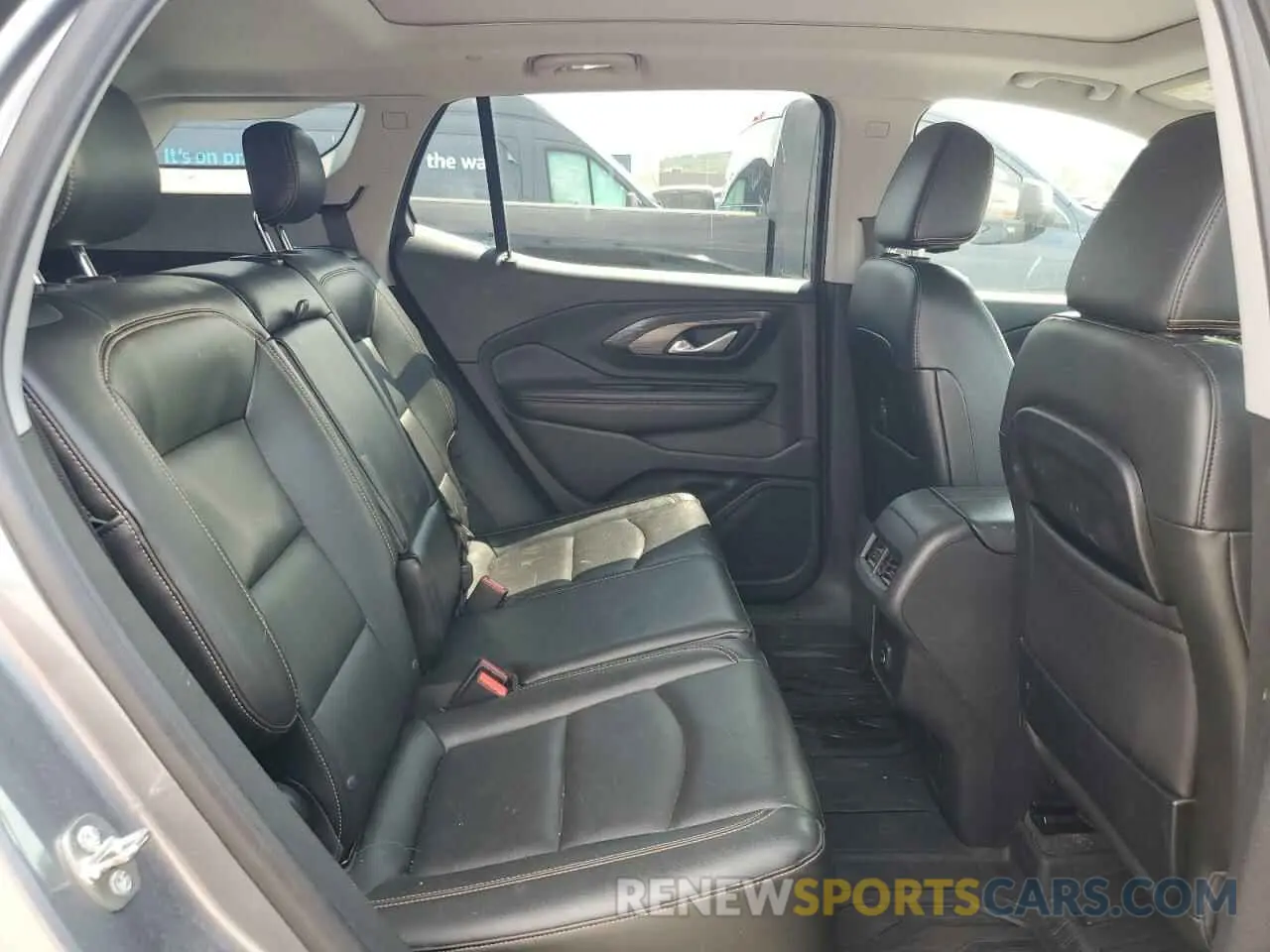 11 Photograph of a damaged car 3GKALVEX4KL229483 GMC TERRAIN 2019