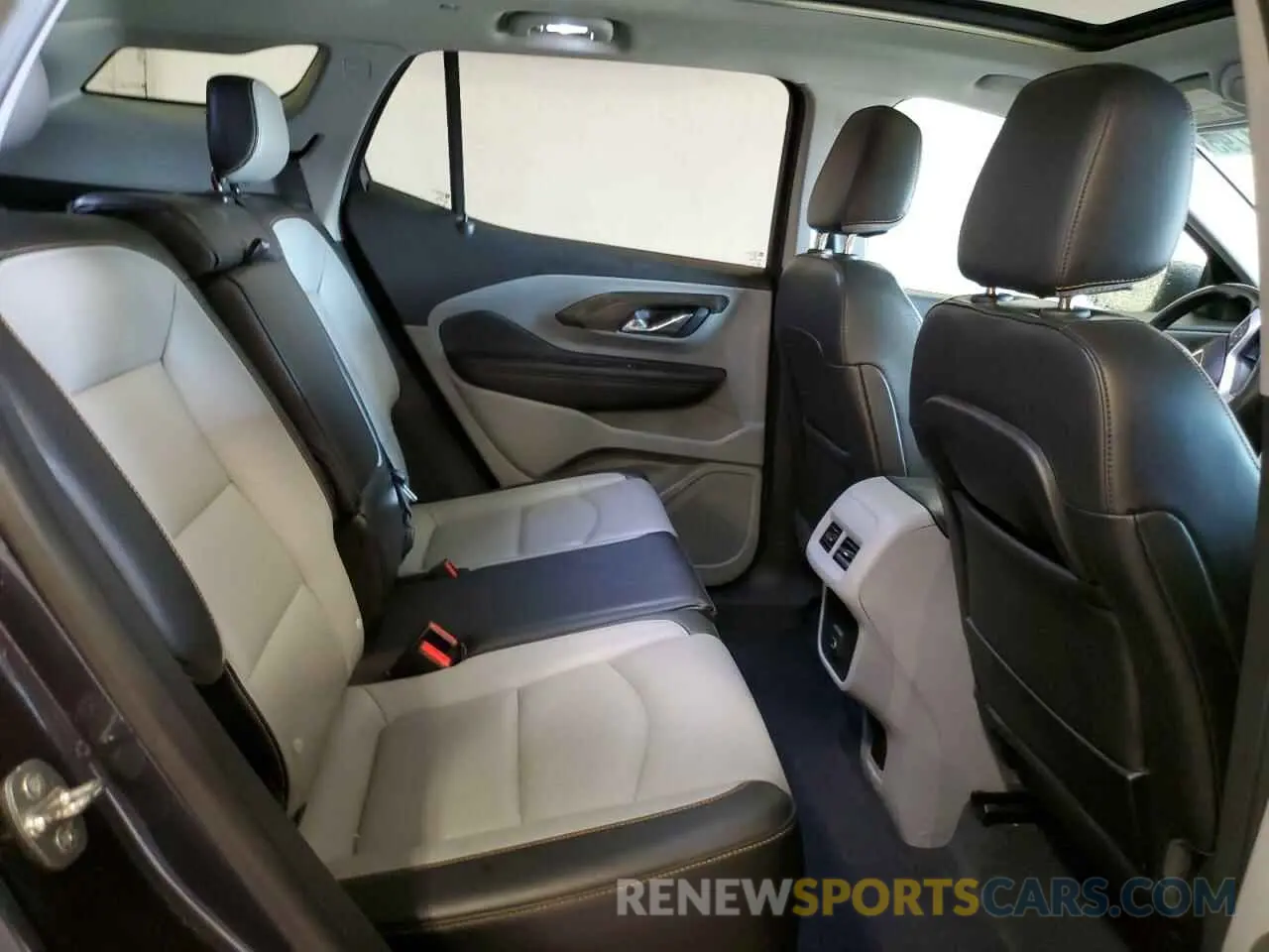 11 Photograph of a damaged car 3GKALVEX4KL256926 GMC TERRAIN 2019