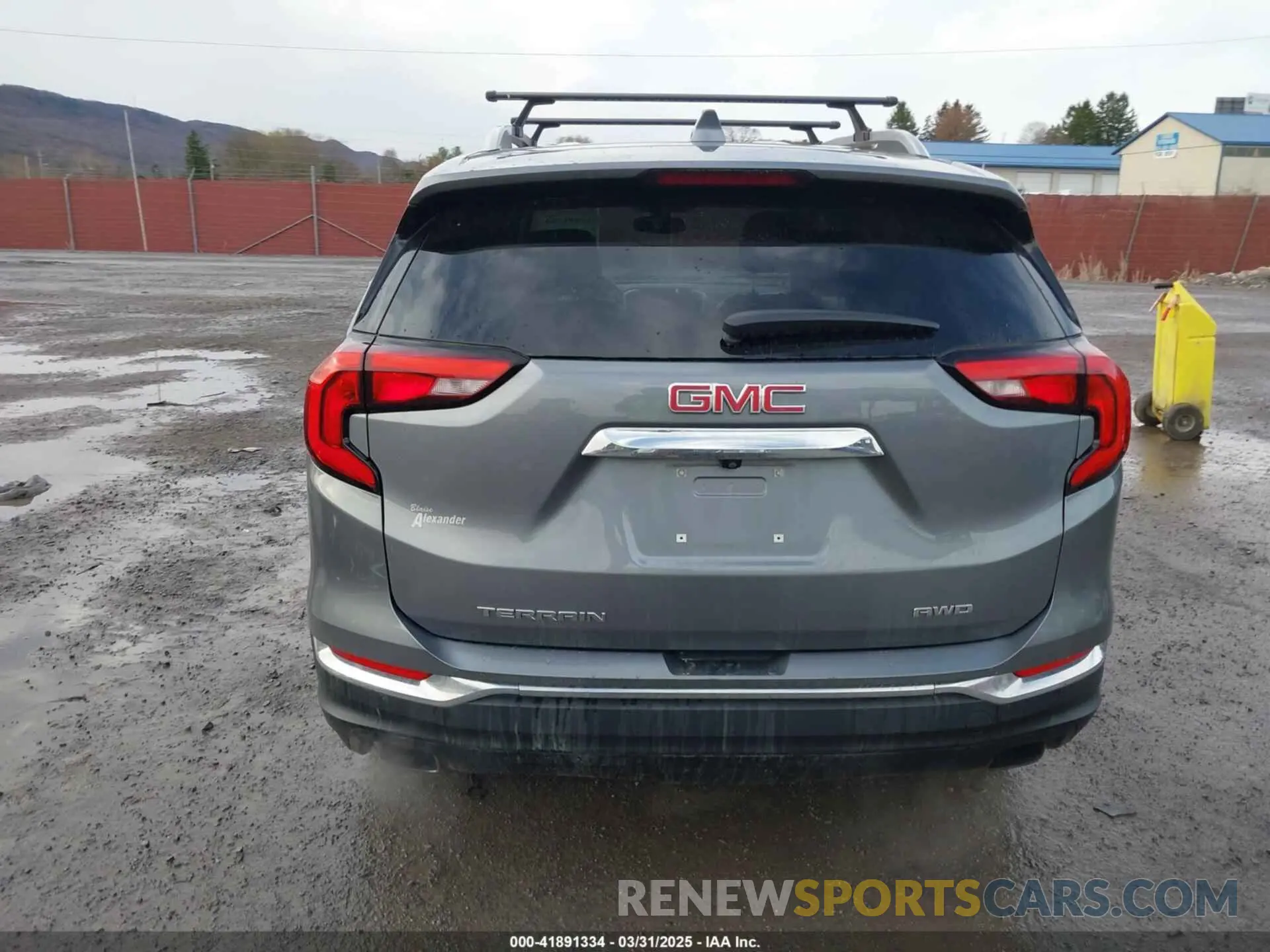 17 Photograph of a damaged car 3GKALVEX5KL384320 GMC TERRAIN 2019