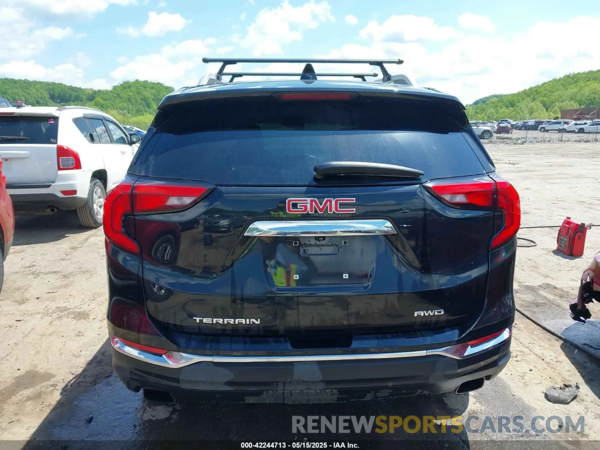 17 Photograph of a damaged car 3GKALVEX6KL222079 GMC TERRAIN 2019