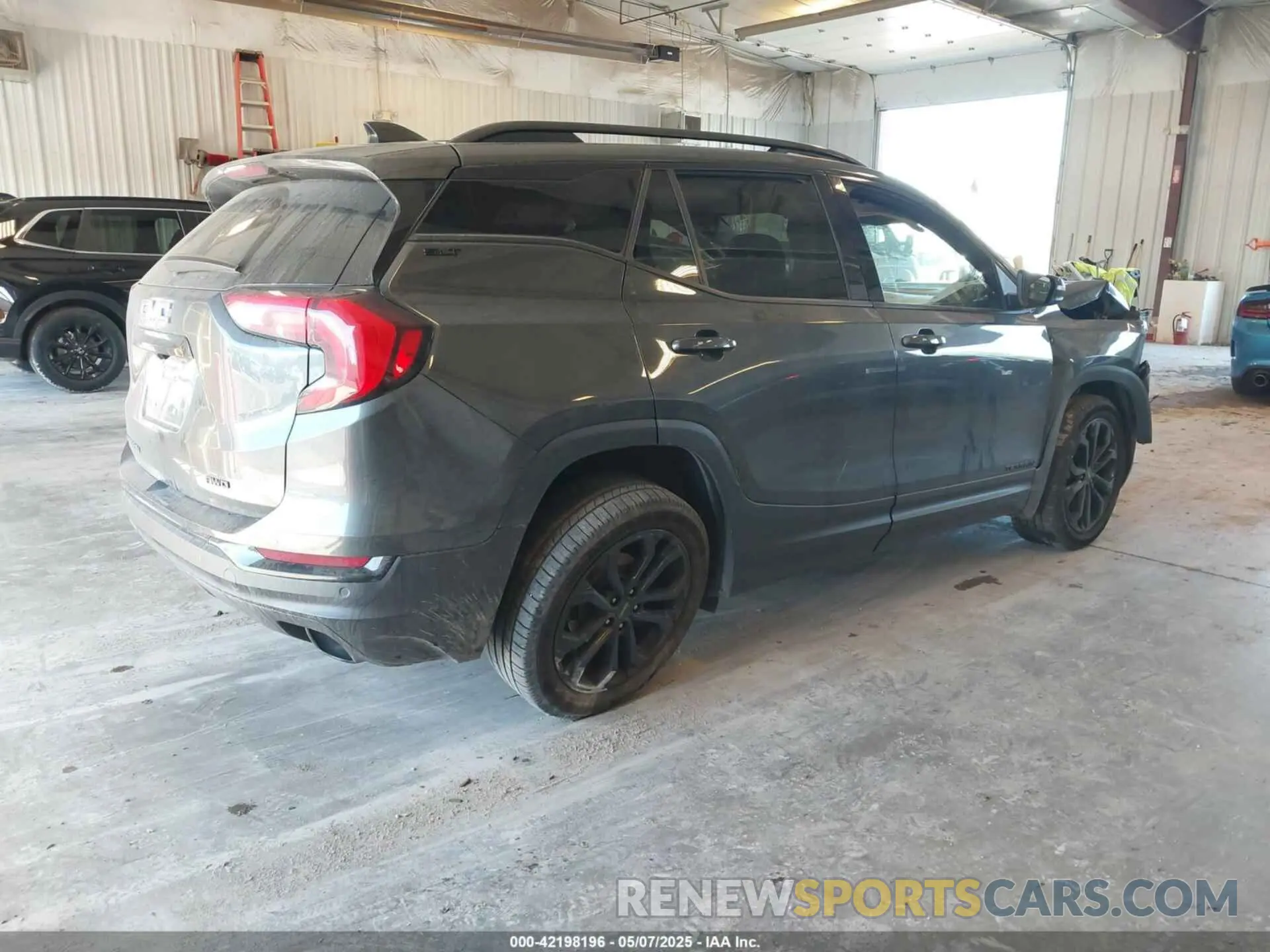 4 Photograph of a damaged car 3GKALVEX7KL267984 GMC TERRAIN 2019