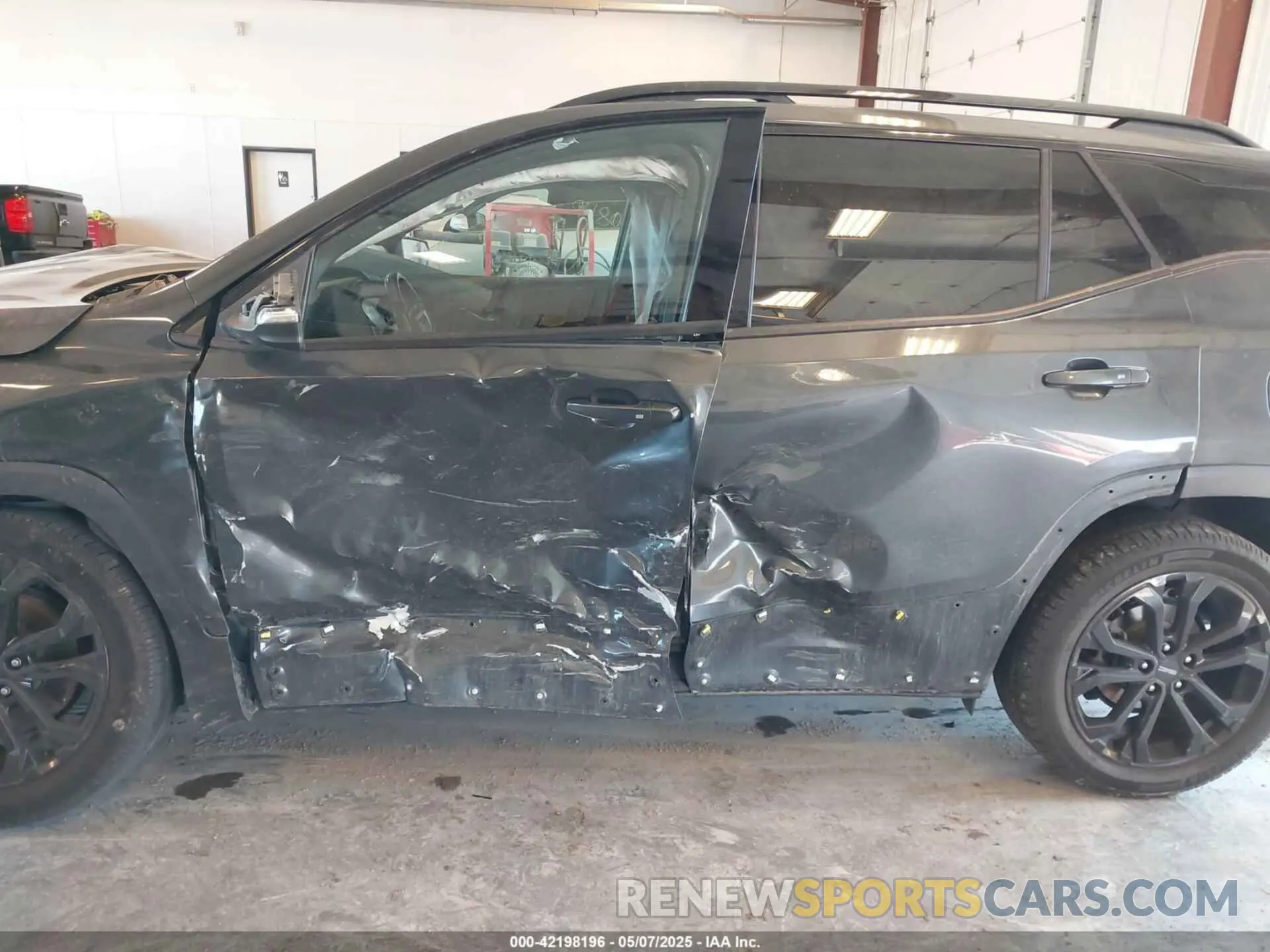 6 Photograph of a damaged car 3GKALVEX7KL267984 GMC TERRAIN 2019